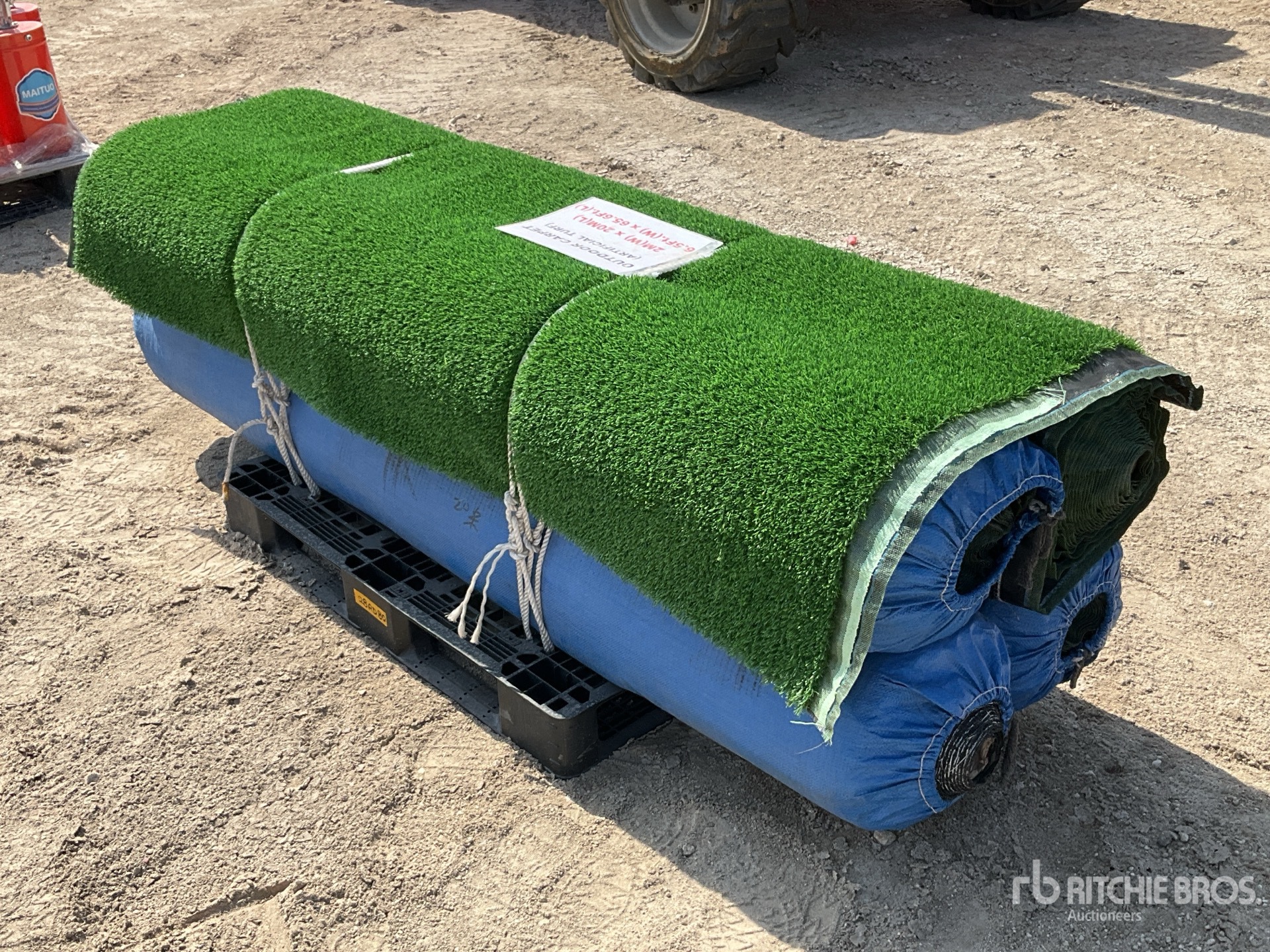 General Appearance with Picture, Right Rear Corner