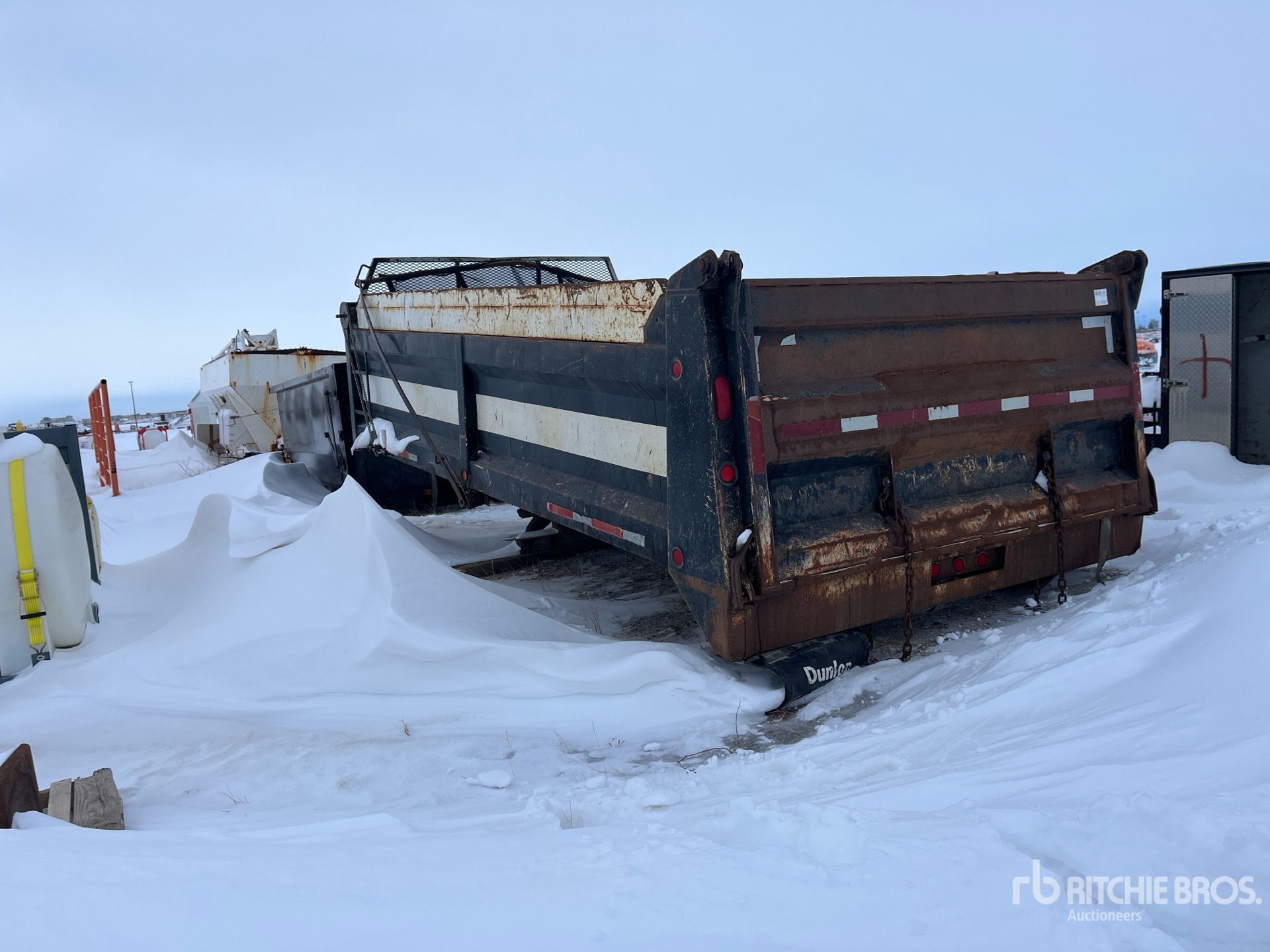 Aspect général with Image, coin arrière gauche