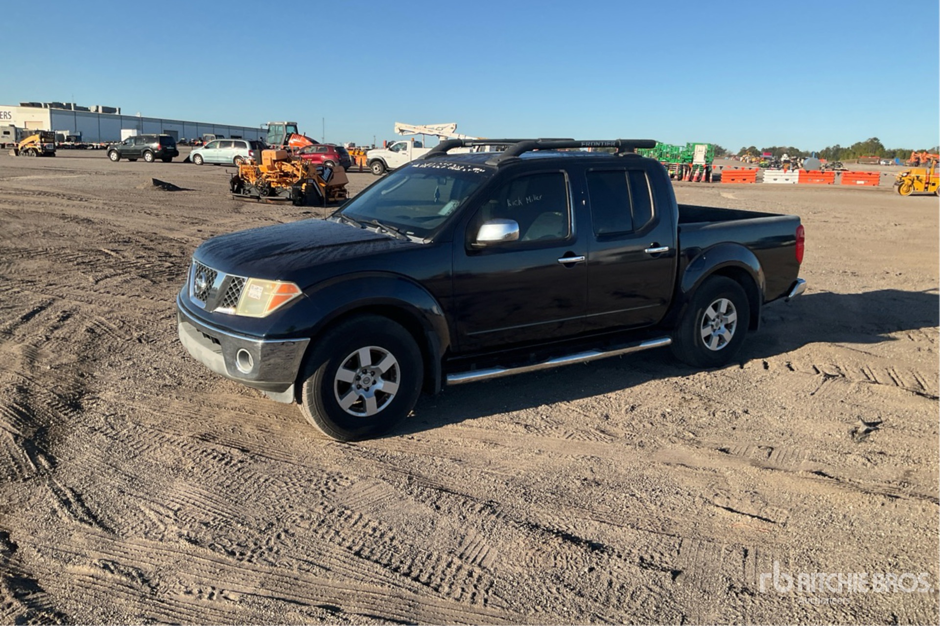 General Appearance with Foto, angolo anteriore sinistro