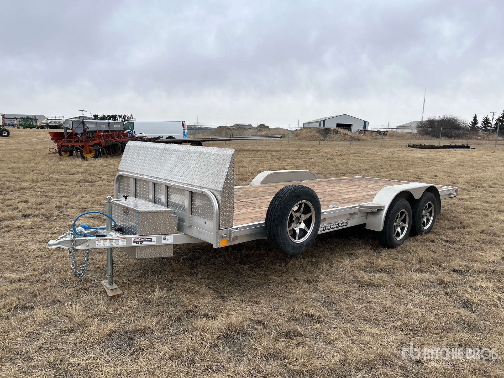 Aspect général with Image, coin avant gauche