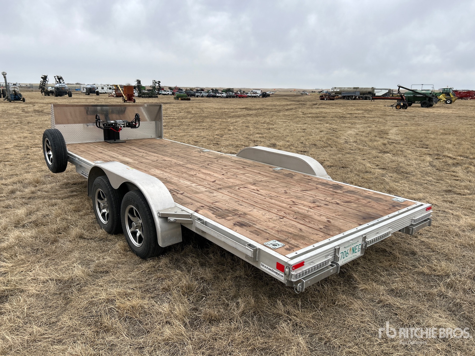 Aspect général with Image, coin arrière gauche