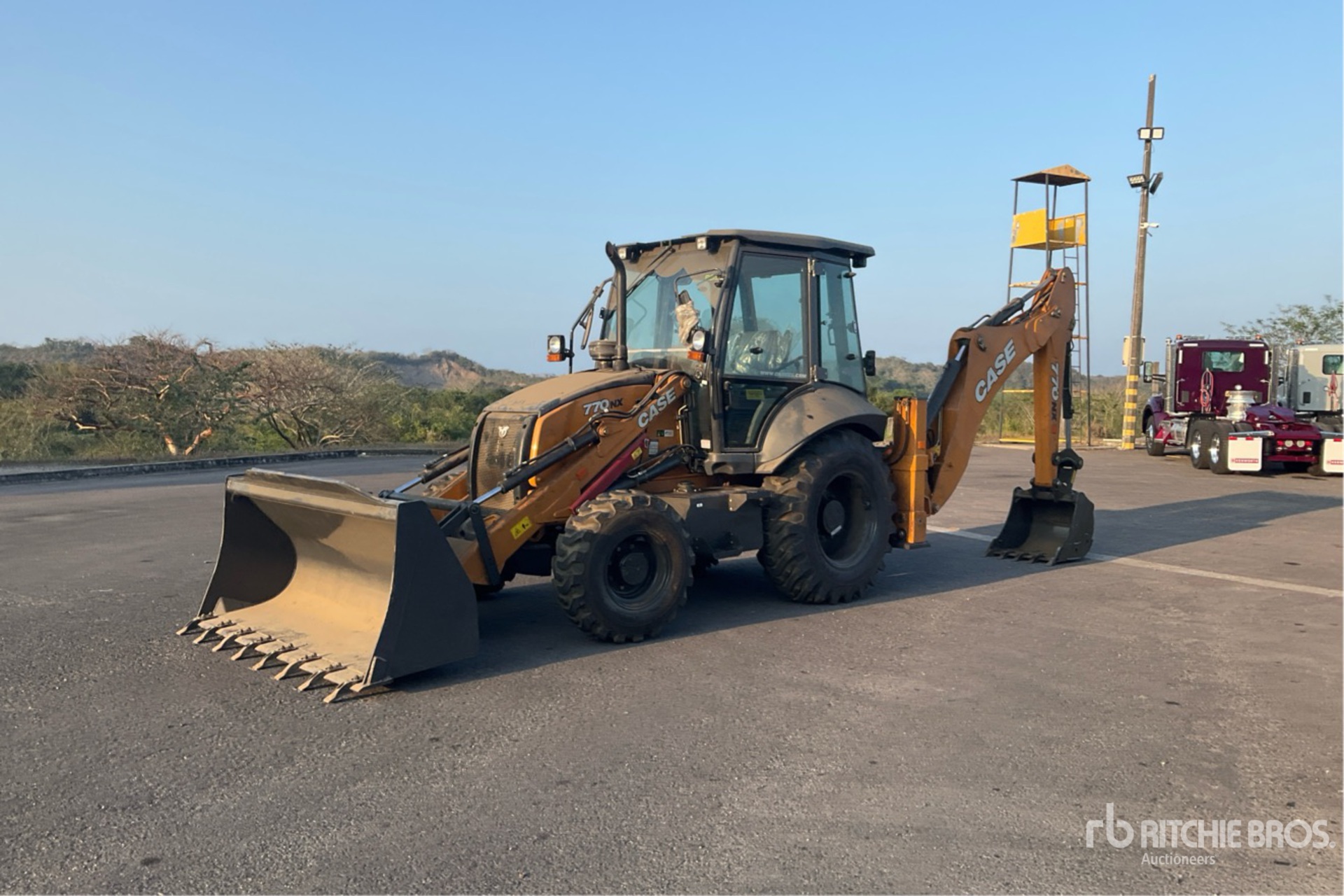 General Appearance with Picture, Left Front Corner