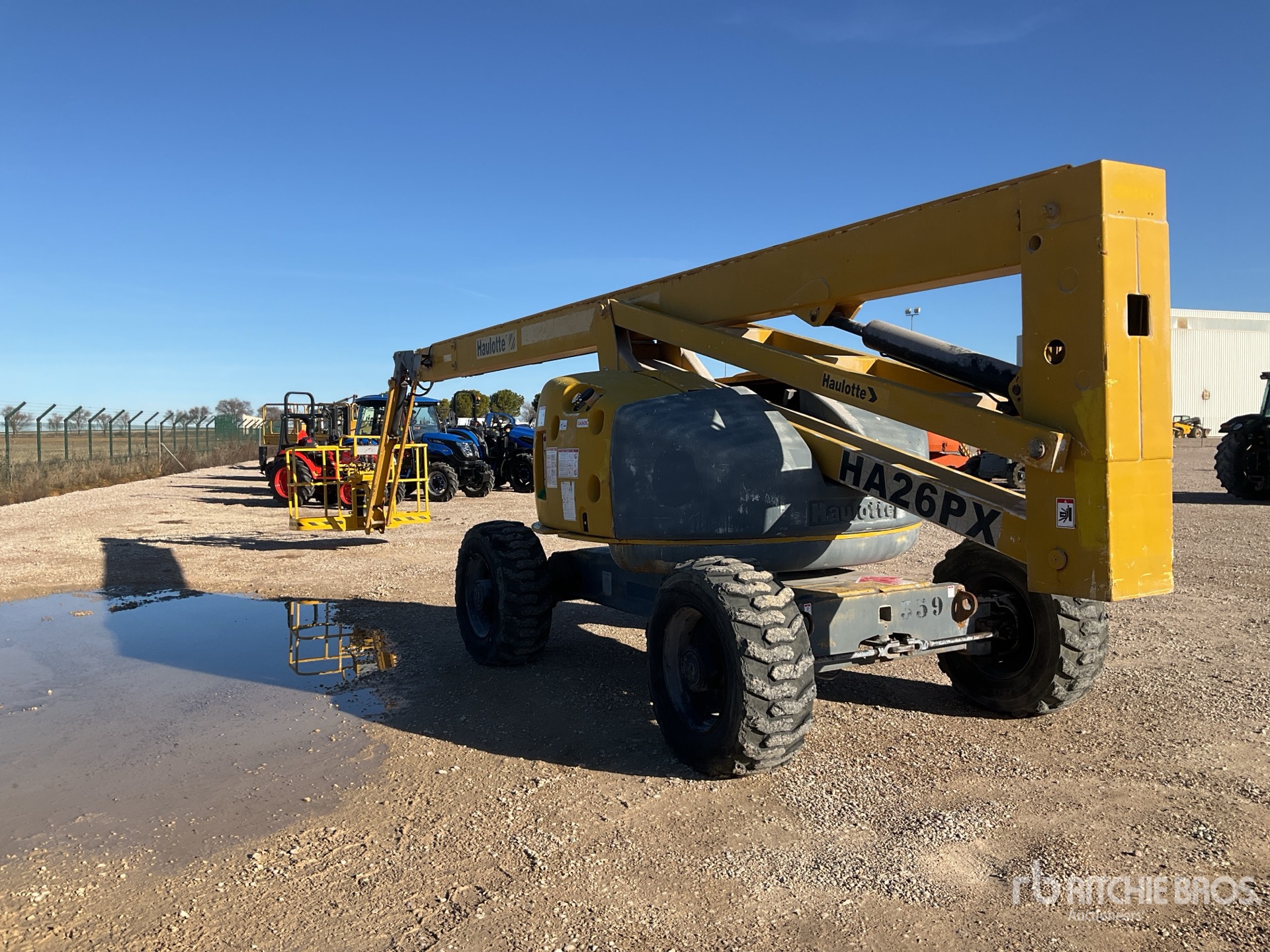 General Appearance with Picture, Right Front Corner