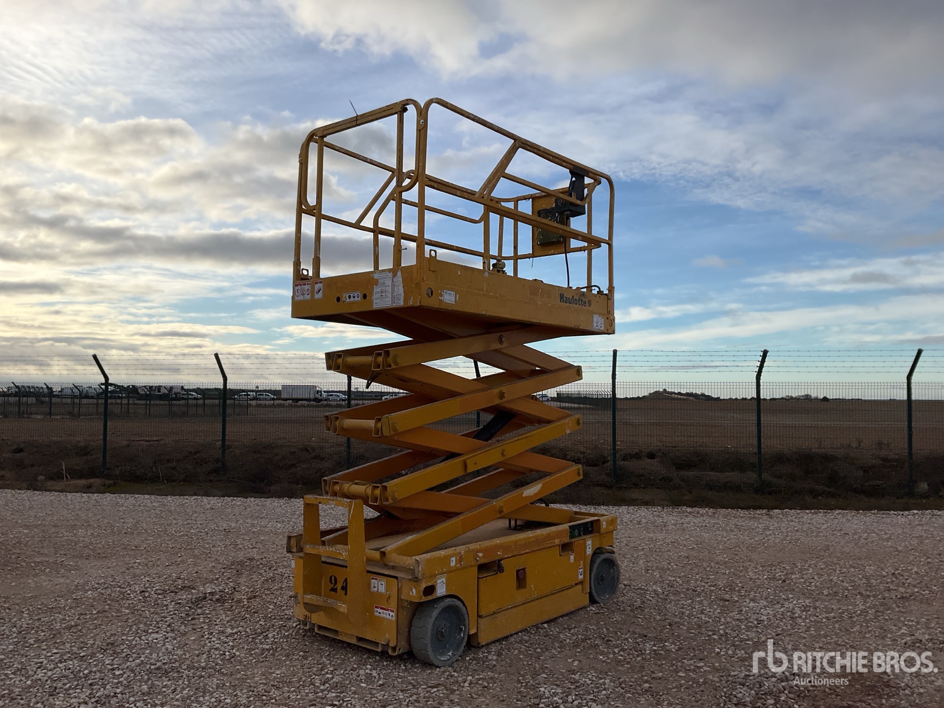 General Appearance with Featured Photo