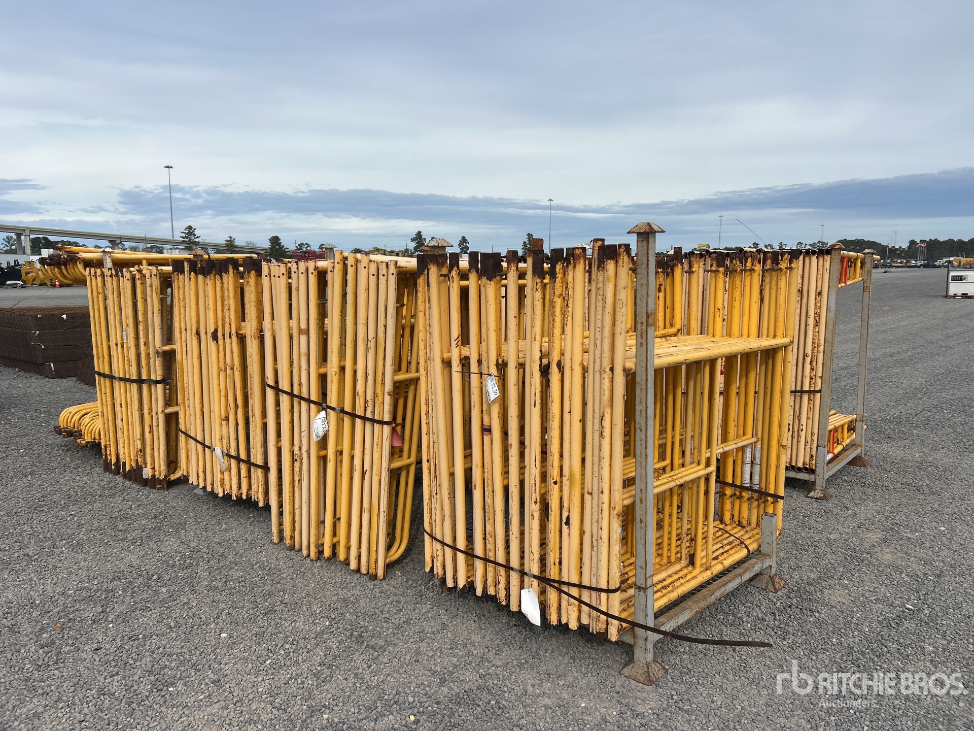 Aspect général with Image, coin avant gauche