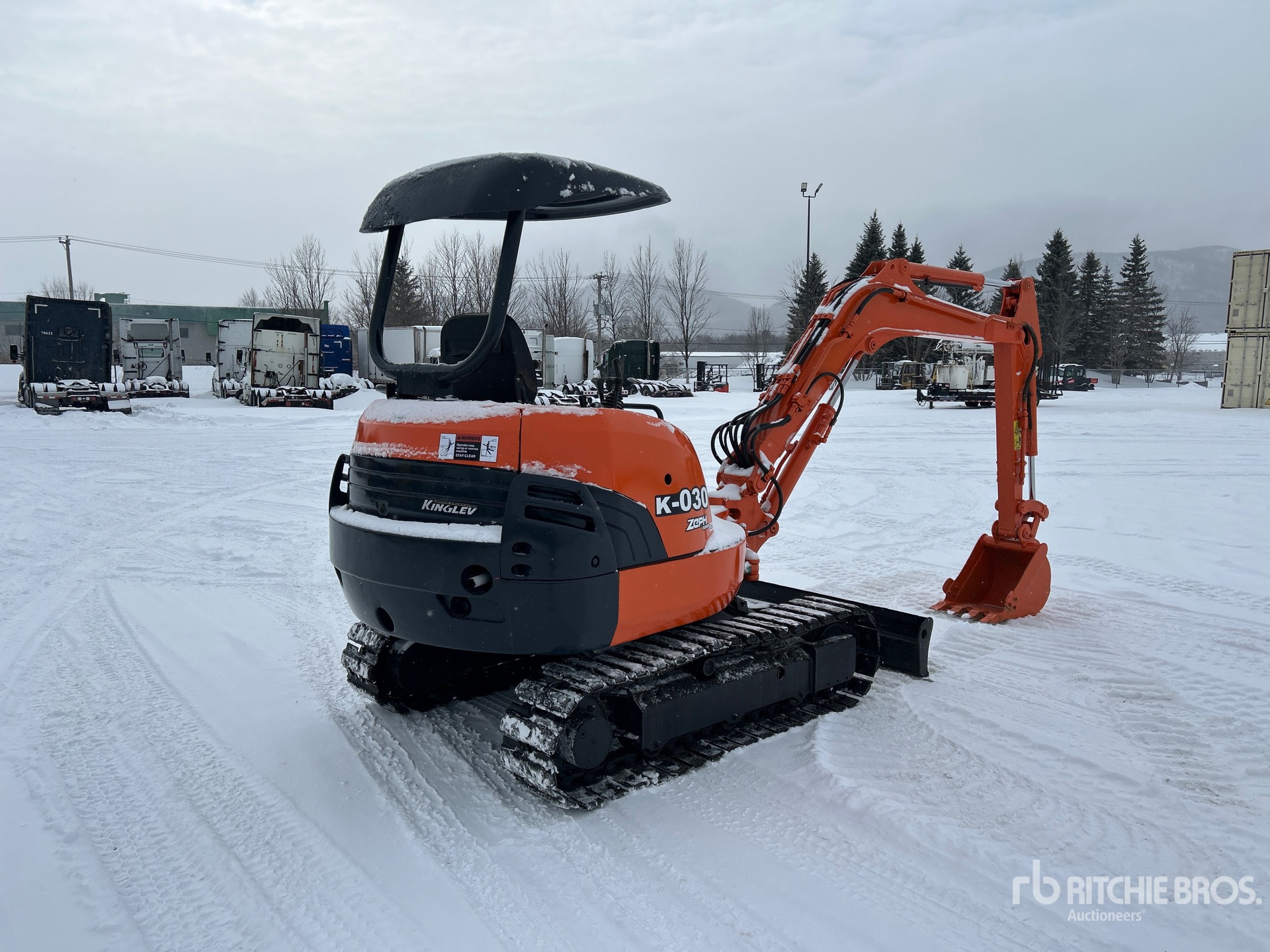 General Appearance with Picture, Right Rear Corner