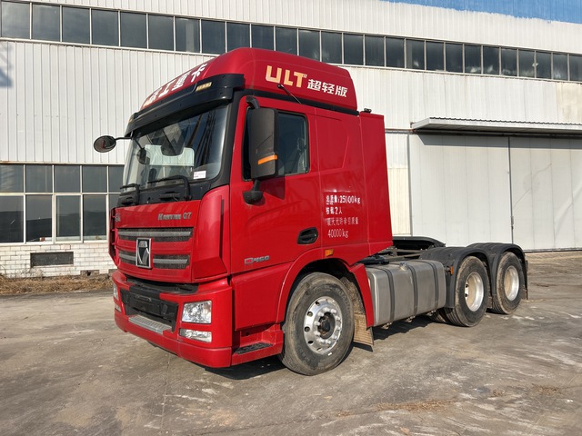 2021 XCMG XGA4250D5WC 6x4 Sleeper Truck Tractor (Unused)