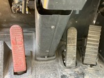 Chassis with Hauptzylinder-/Bremsregler