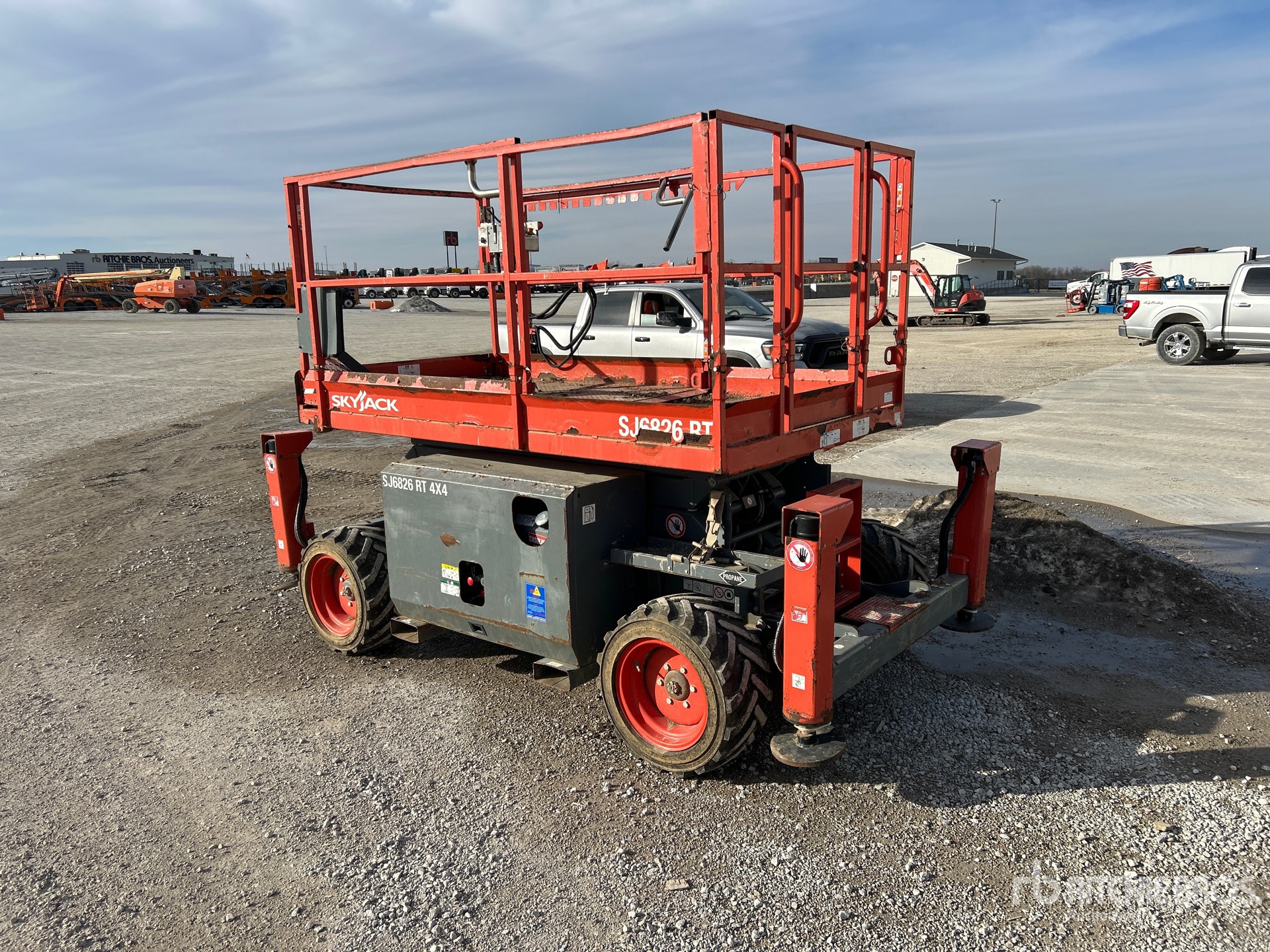 General Appearance with Picture, Right Front Corner