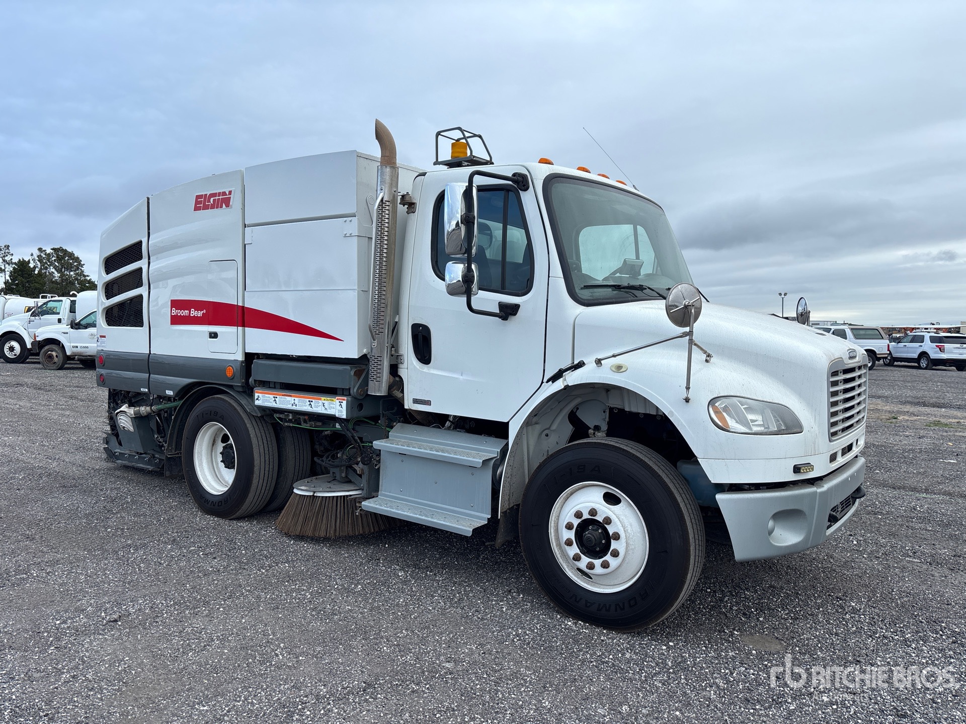 Aspect général with Image, coin avant droit