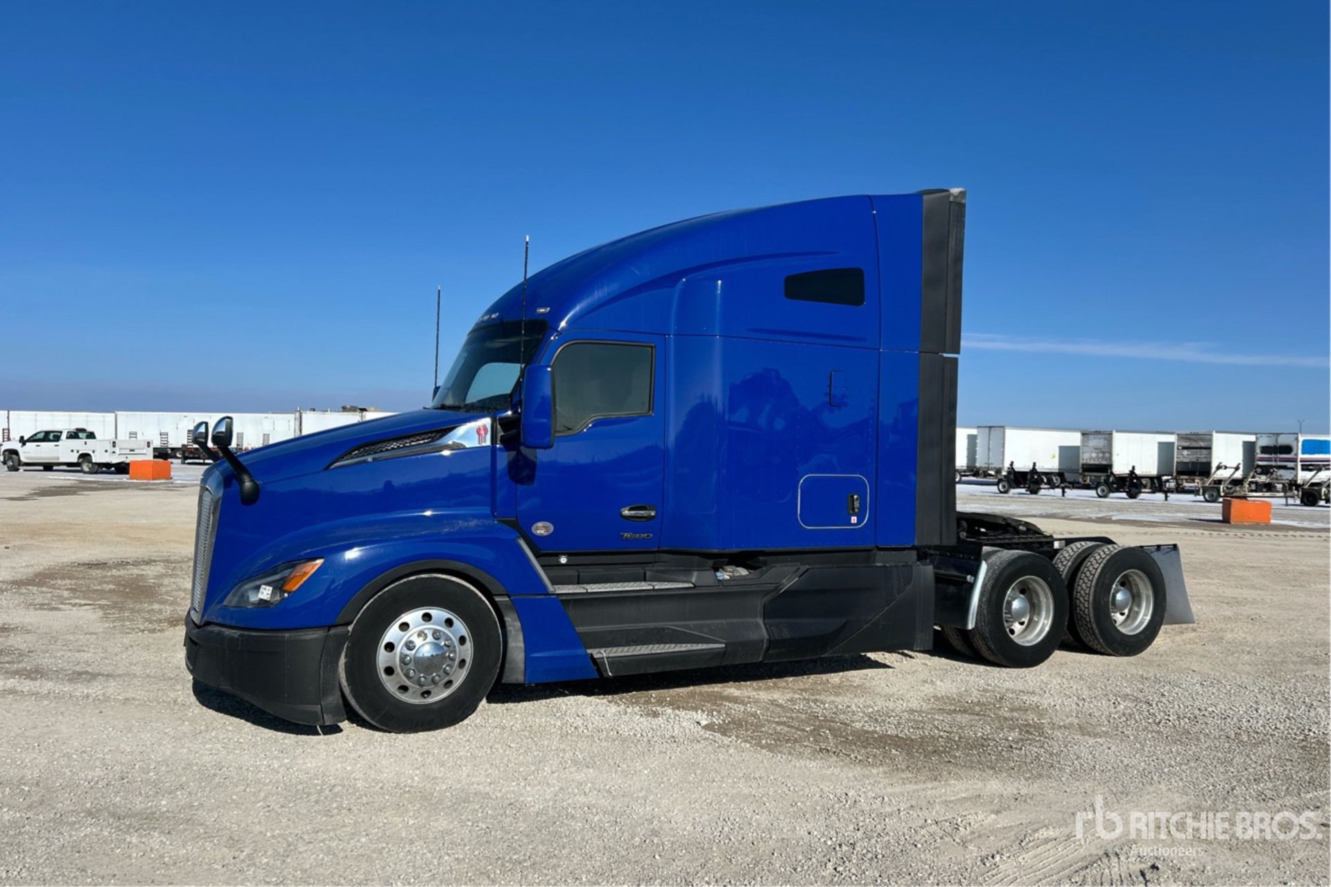 Aspect général with Image, coin avant gauche