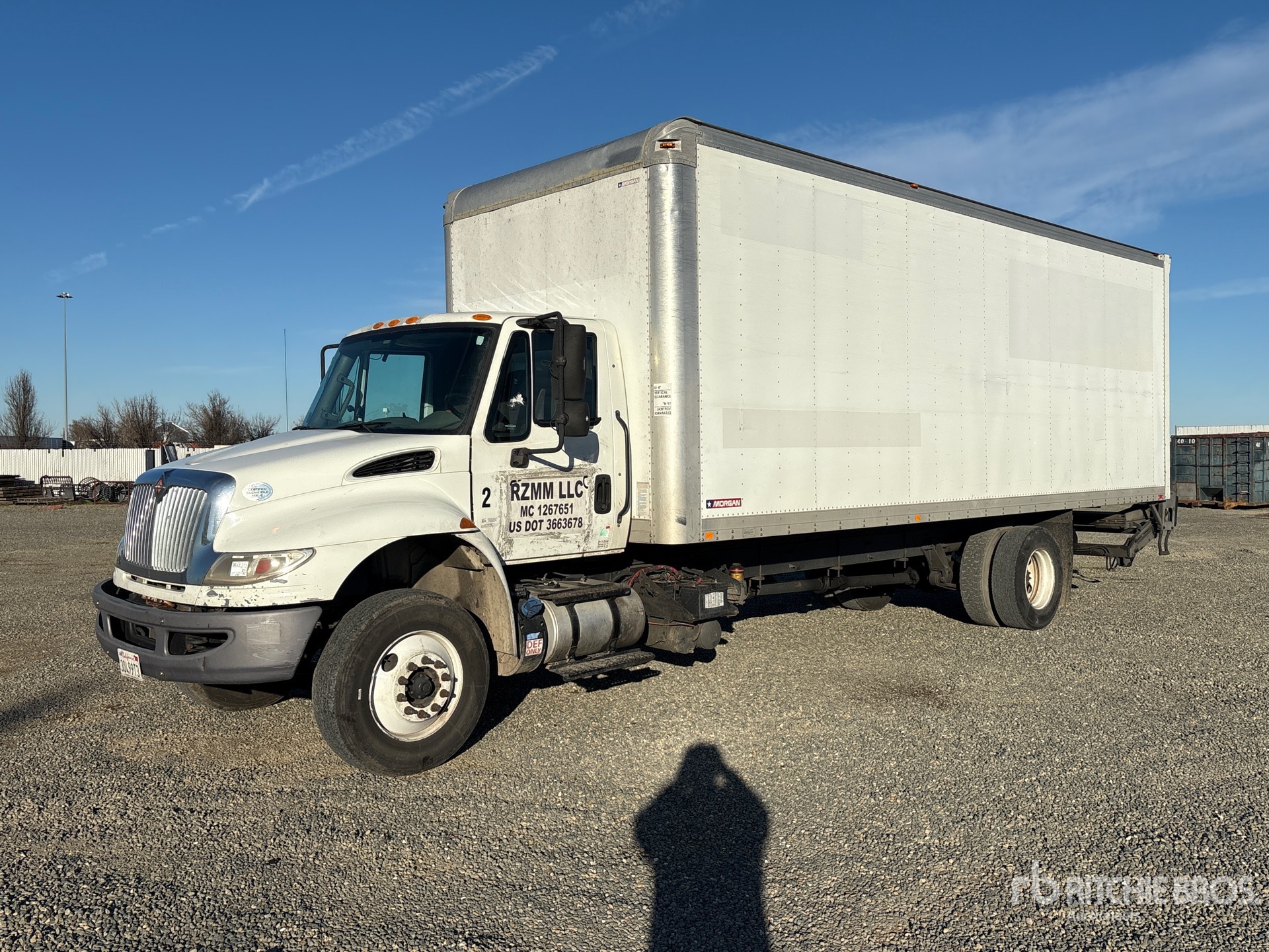 General Appearance with Foto, angolo anteriore sinistro