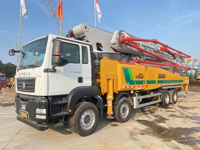 2021 XCMG XZS5443THBZ 8x4 Twin-Steer Concrete Pump Truck