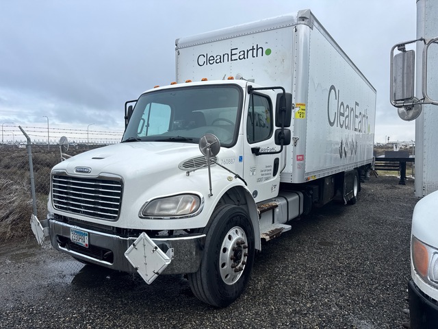 2018 Freightliner M2 106 4x2 Van Truck 2018 Freightliner M2 106 4x2 Van Truck
