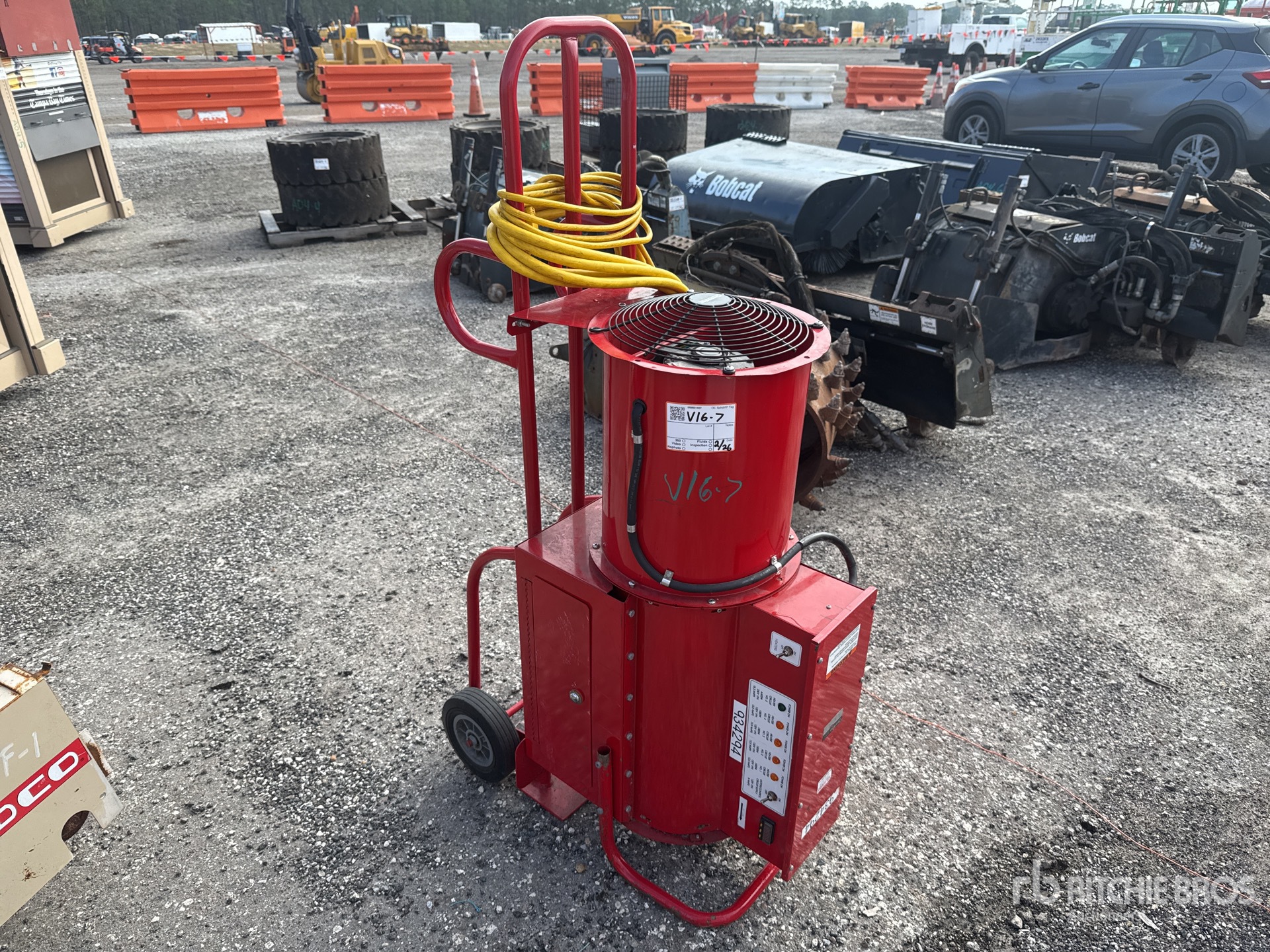 General Appearance with Bild, Ecke vorne links