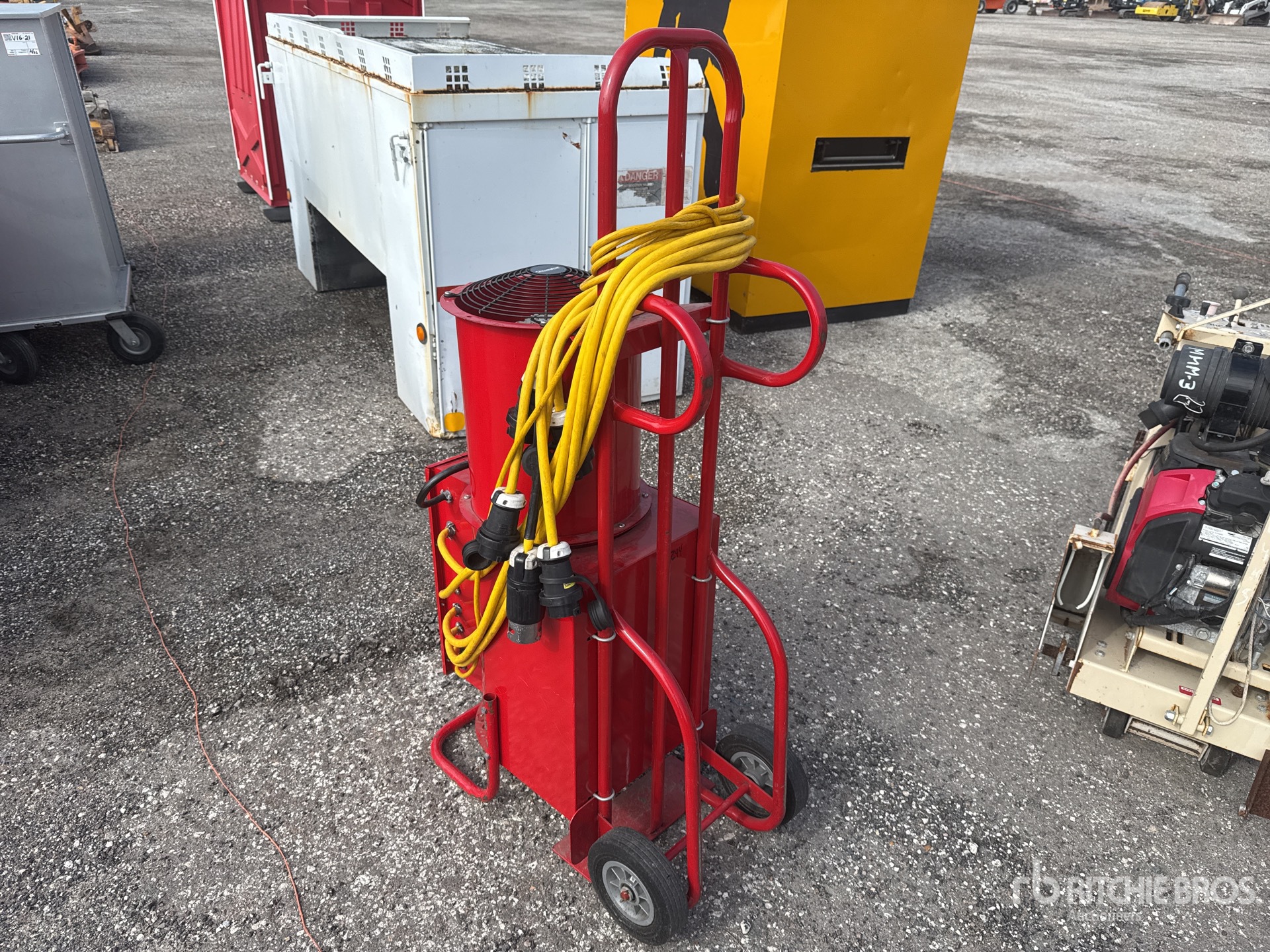 General Appearance with Bild, Ecke hinten rechts