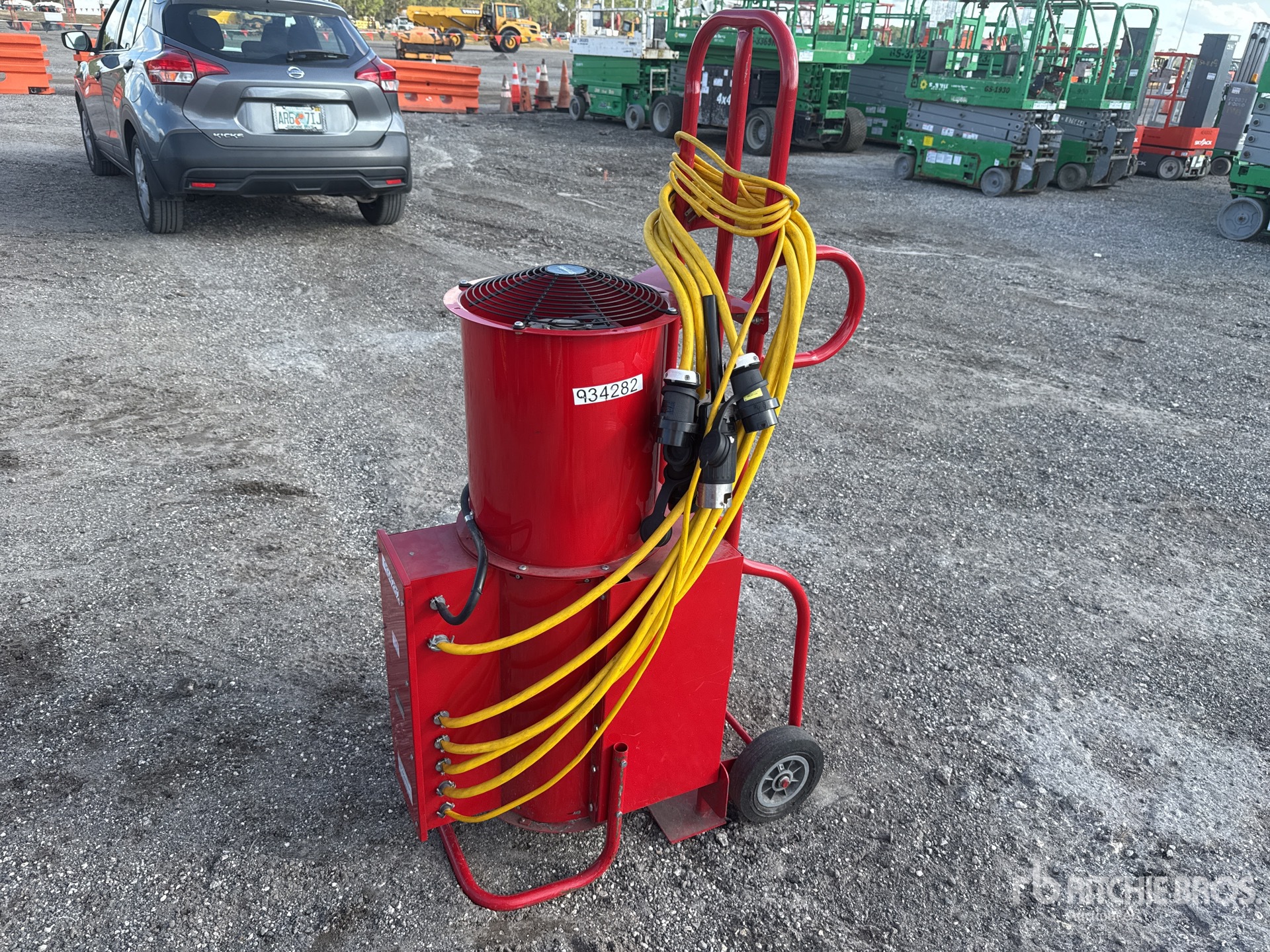 General Appearance with Picture, Right Front Corner