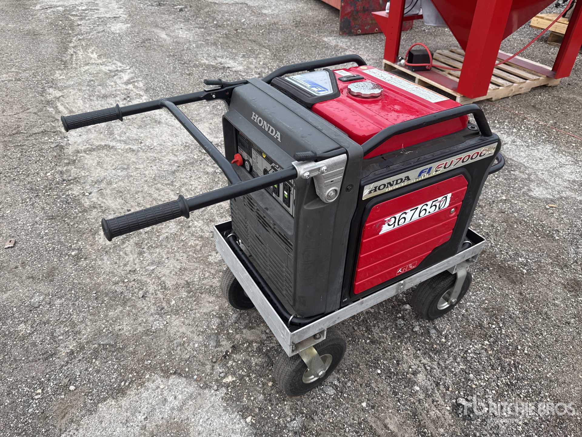 General Appearance with Picture, Left Rear Corner