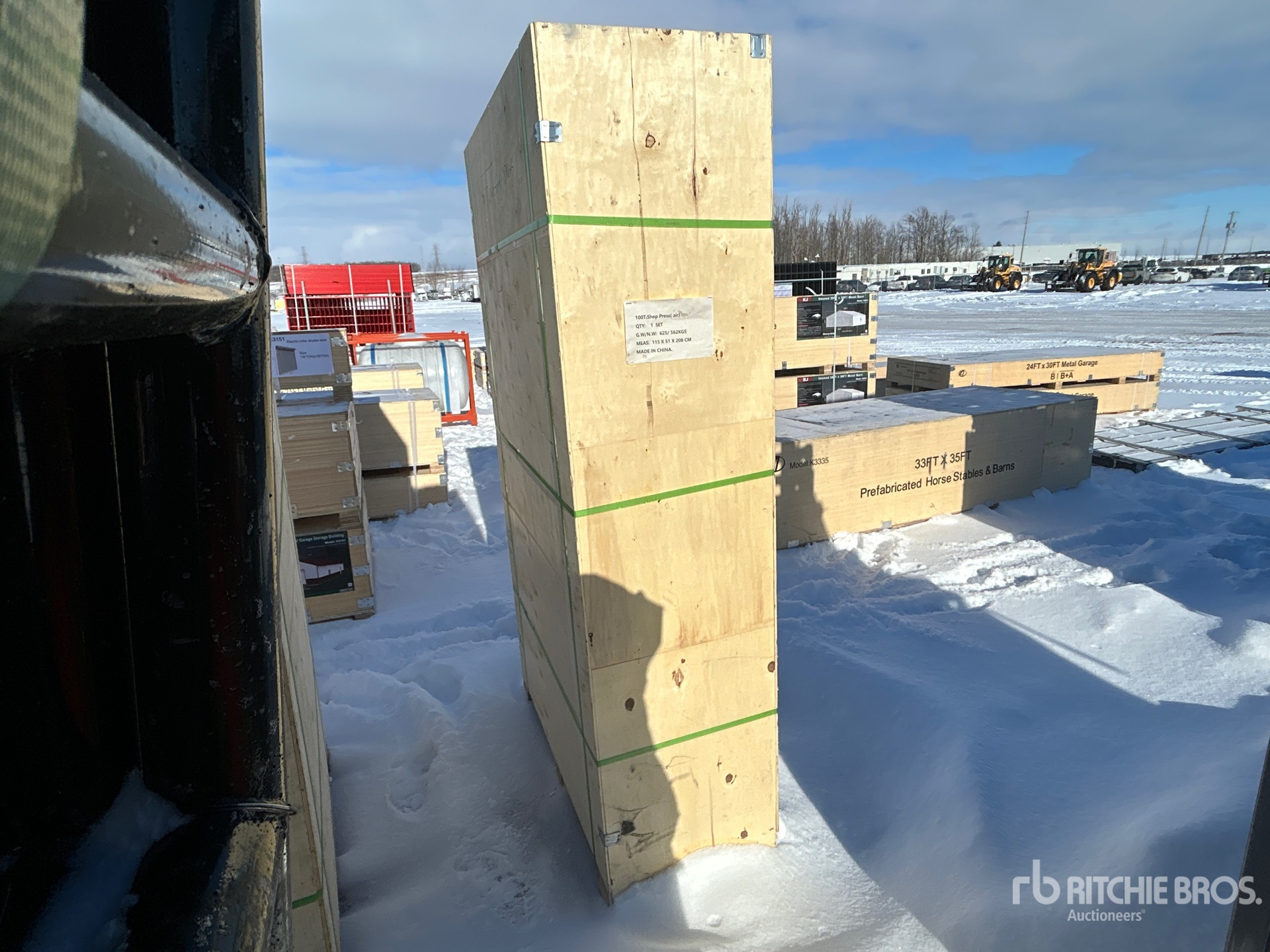 Aspect général with Image, coin arrière droit