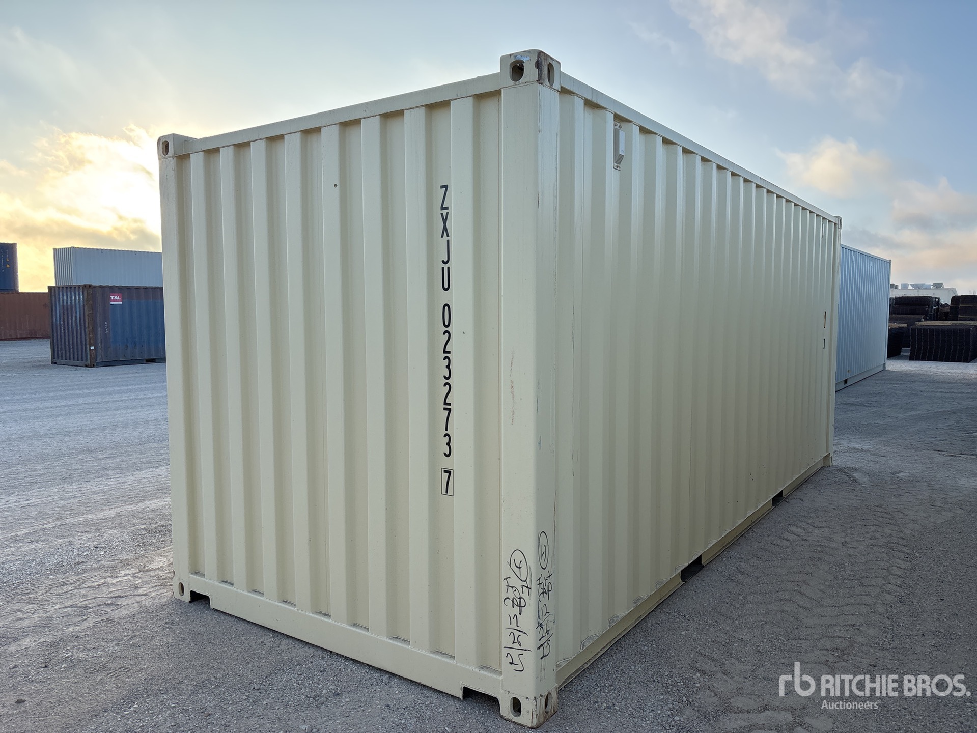 General Appearance with Picture, Right Rear Corner