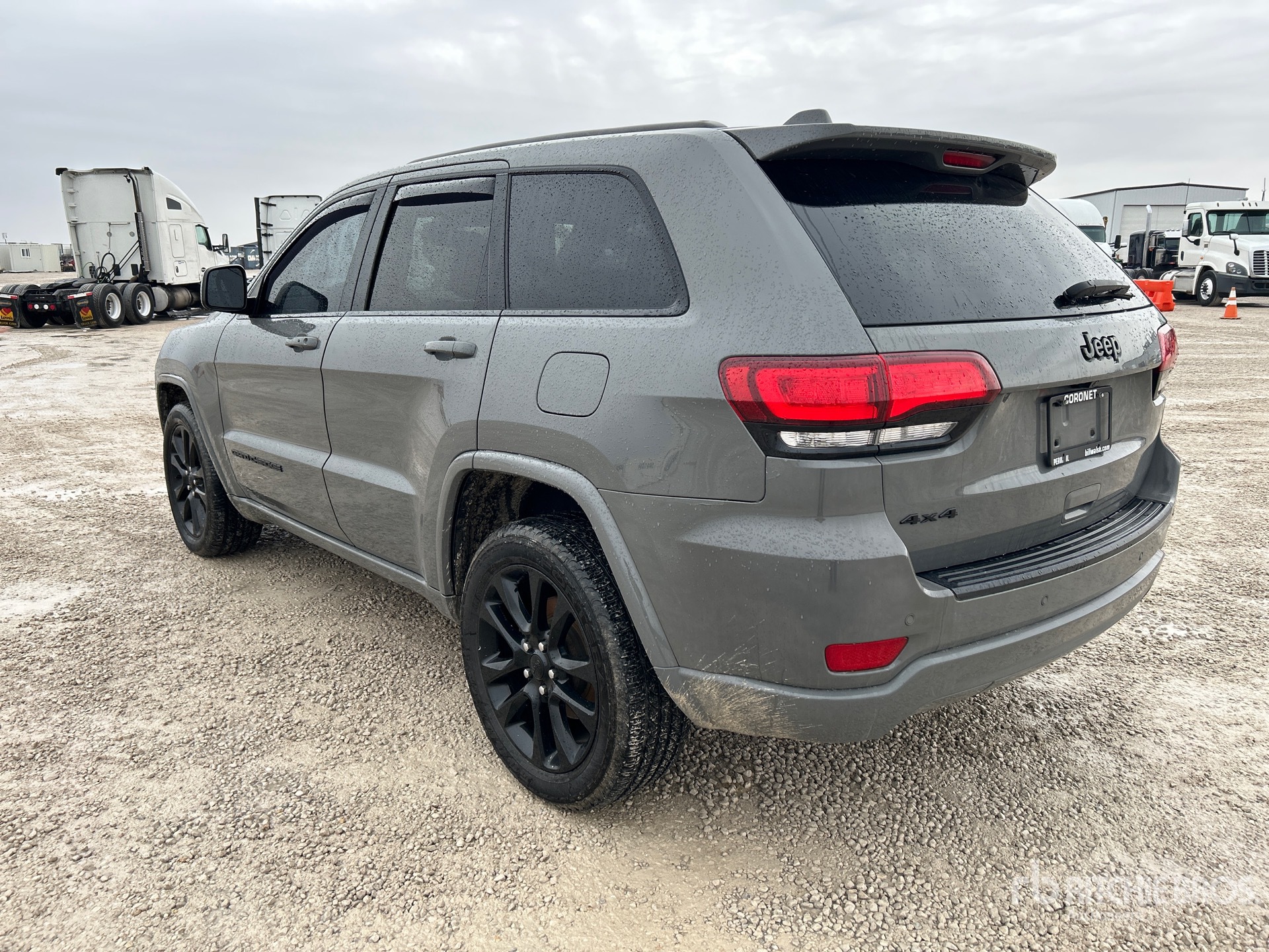 General Appearance with Picture, Left Rear Corner