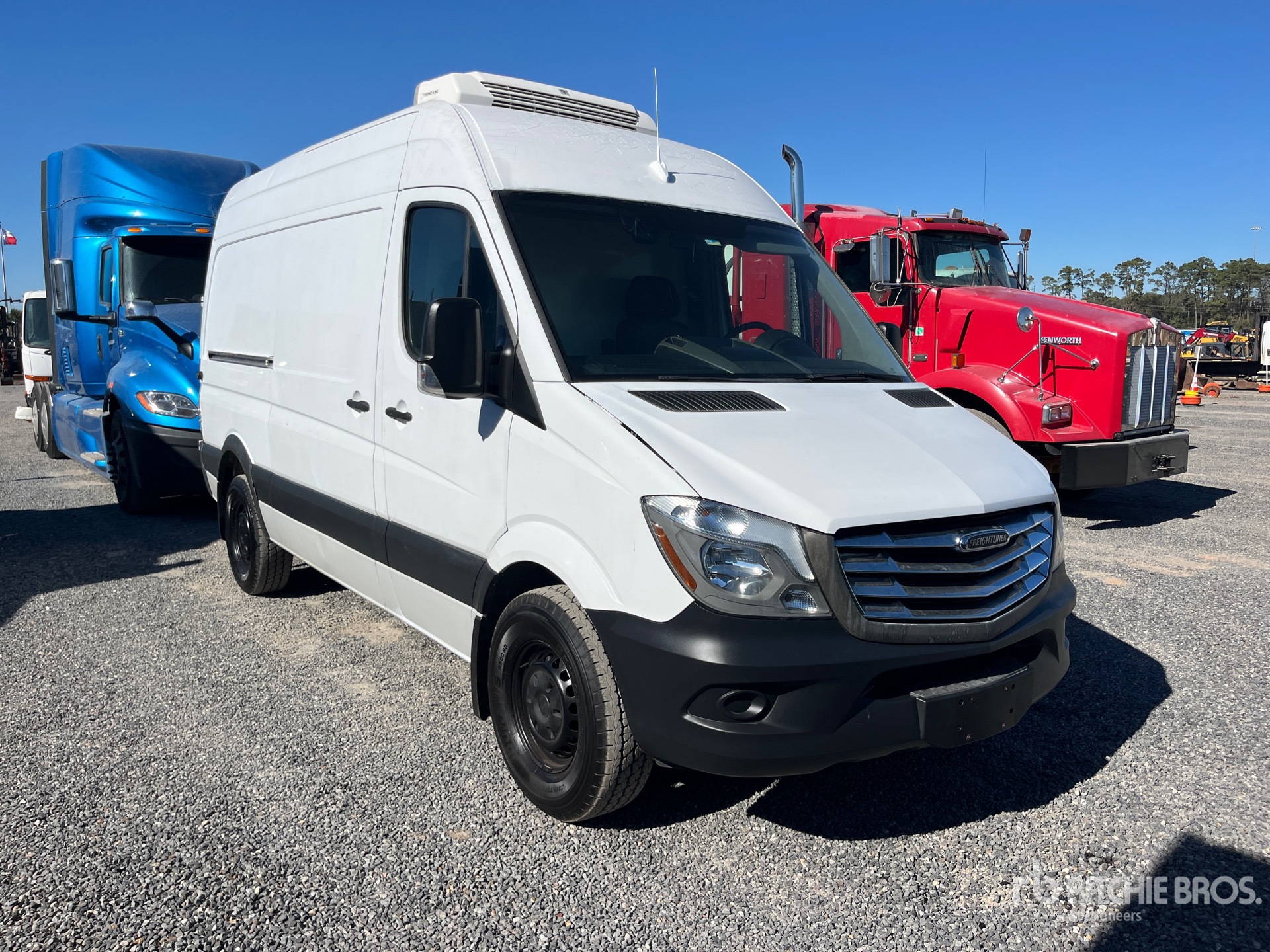 General Appearance with Imagen: esquina delantera derecha