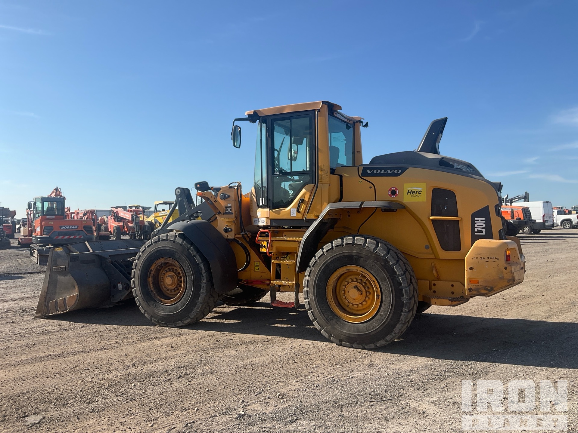 General Appearance with Bild, Ecke hinten links