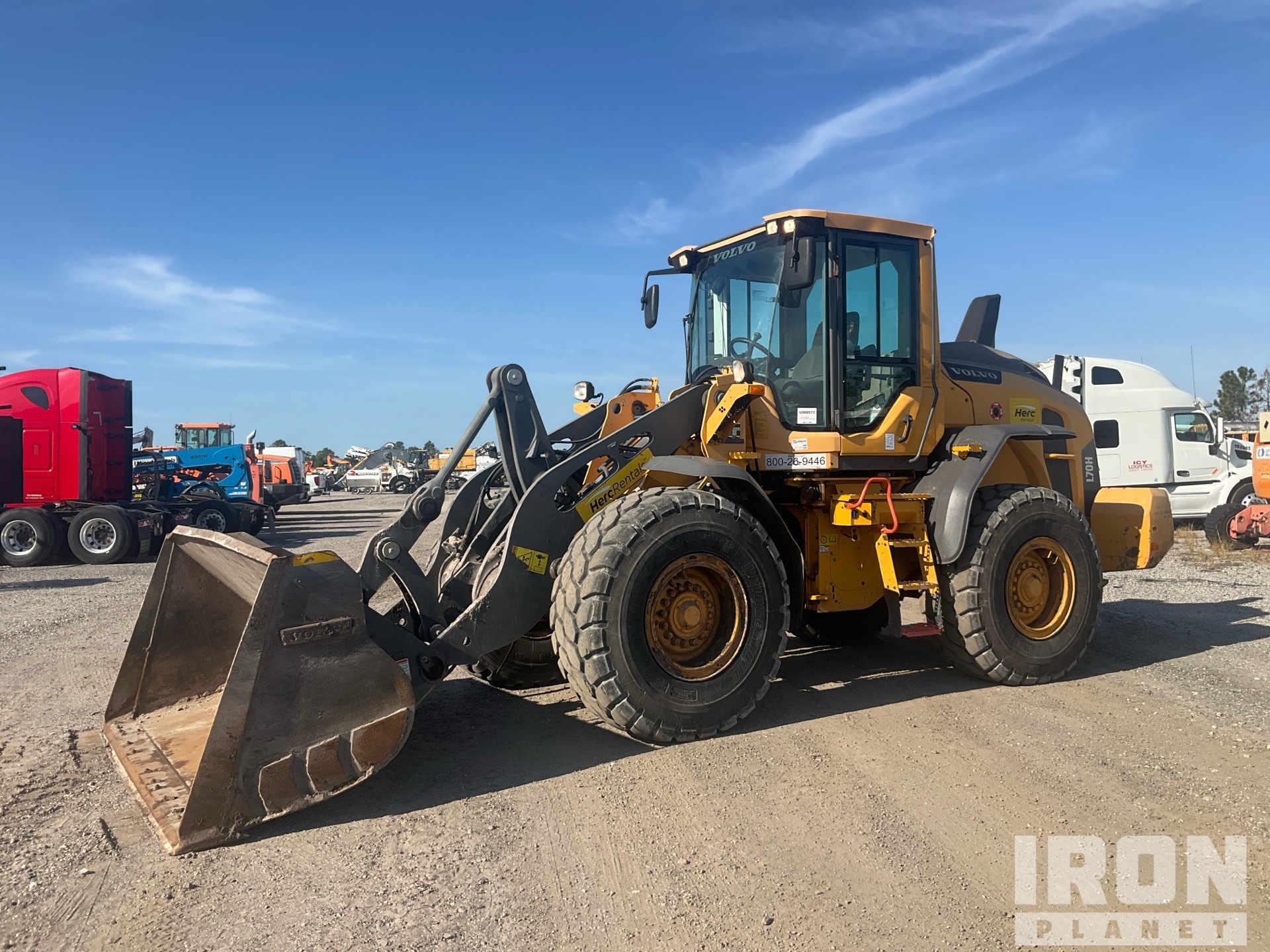 General Appearance with Bild, Ecke vorne links