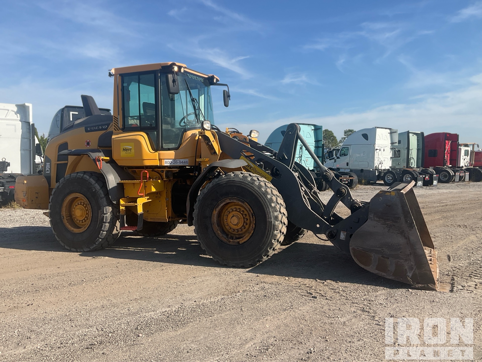 General Appearance with Bild, Ecke vorne rechts