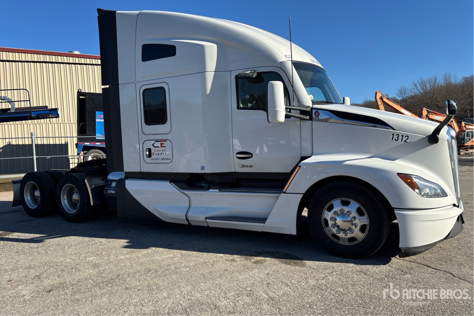 General Appearance with Foto, angolo anteriore destro