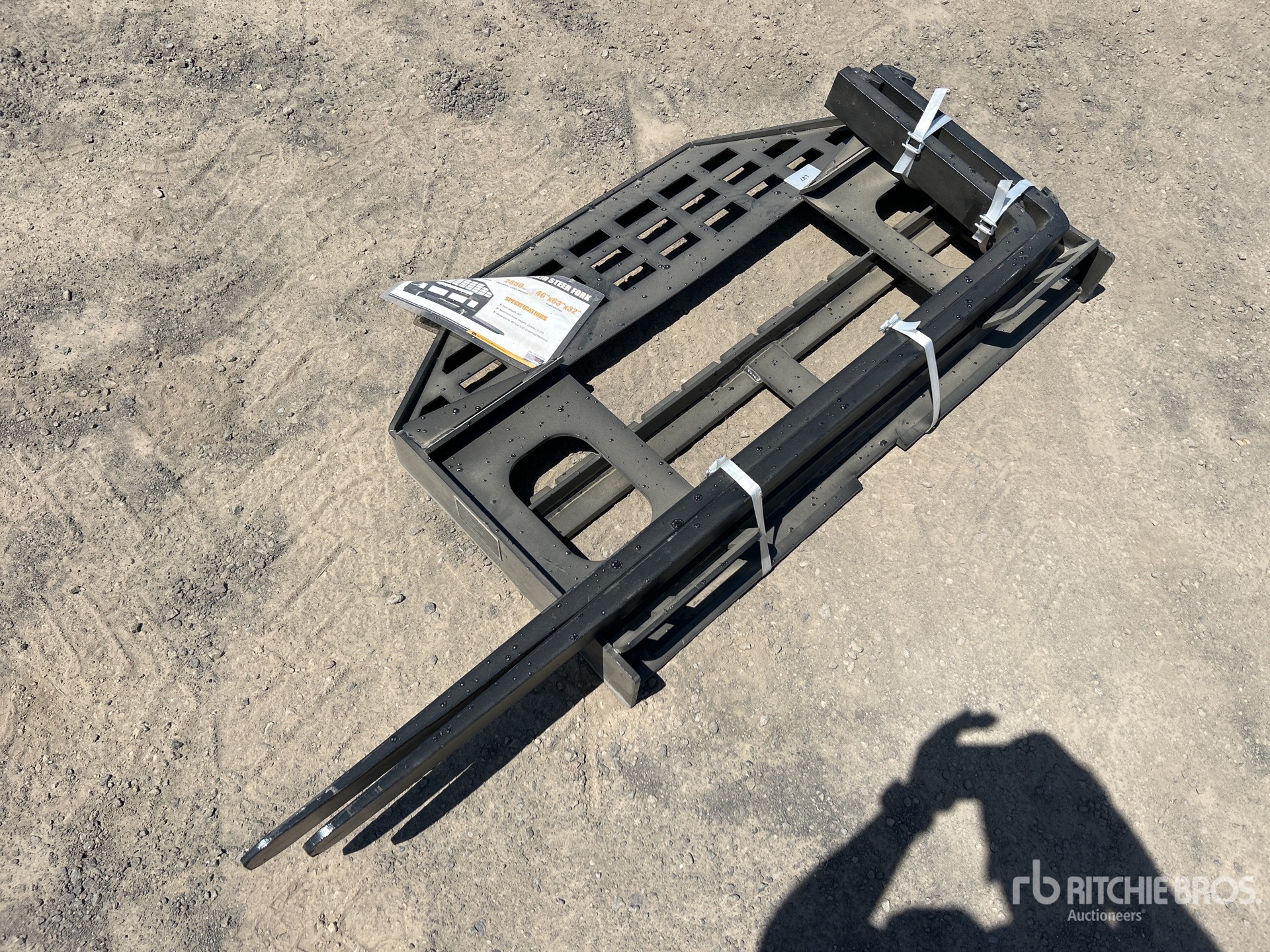 General Appearance with Picture, Right Front Corner