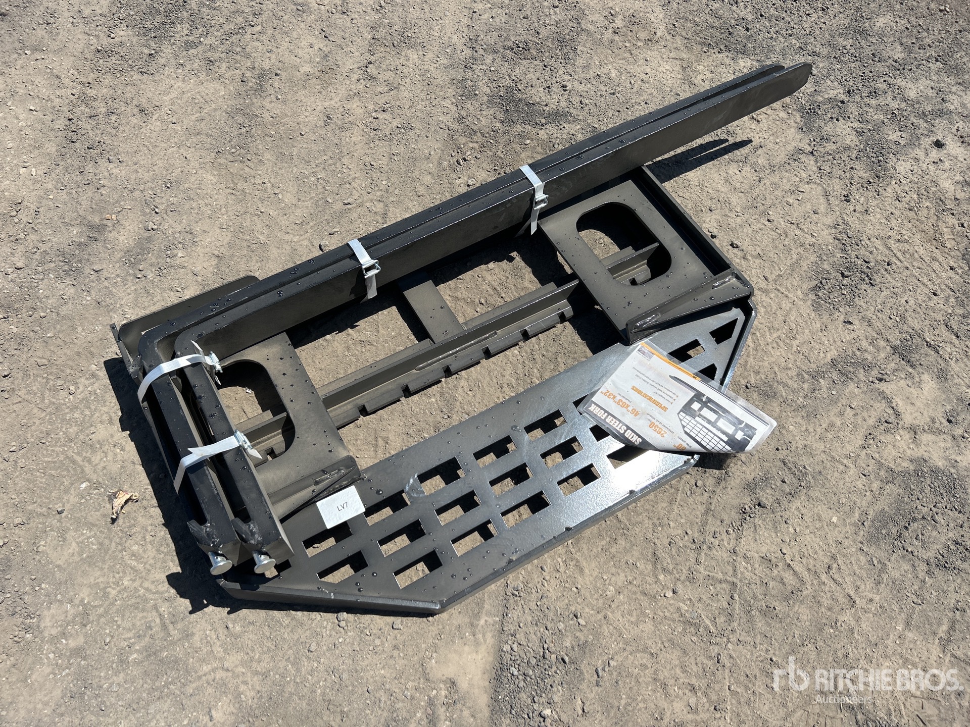 General Appearance with Picture, Left Rear Corner