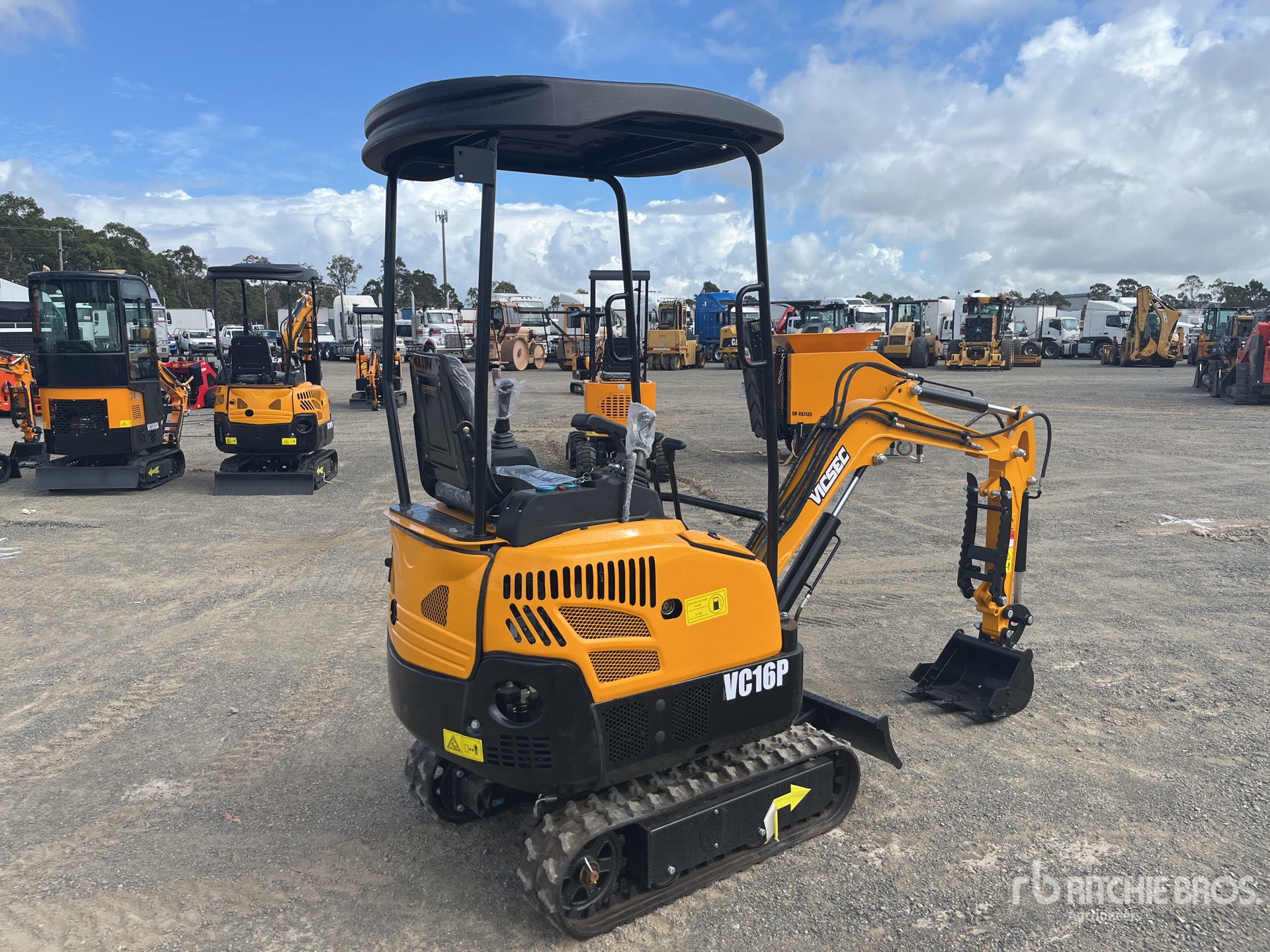 General Appearance with Picture, Right Rear Corner