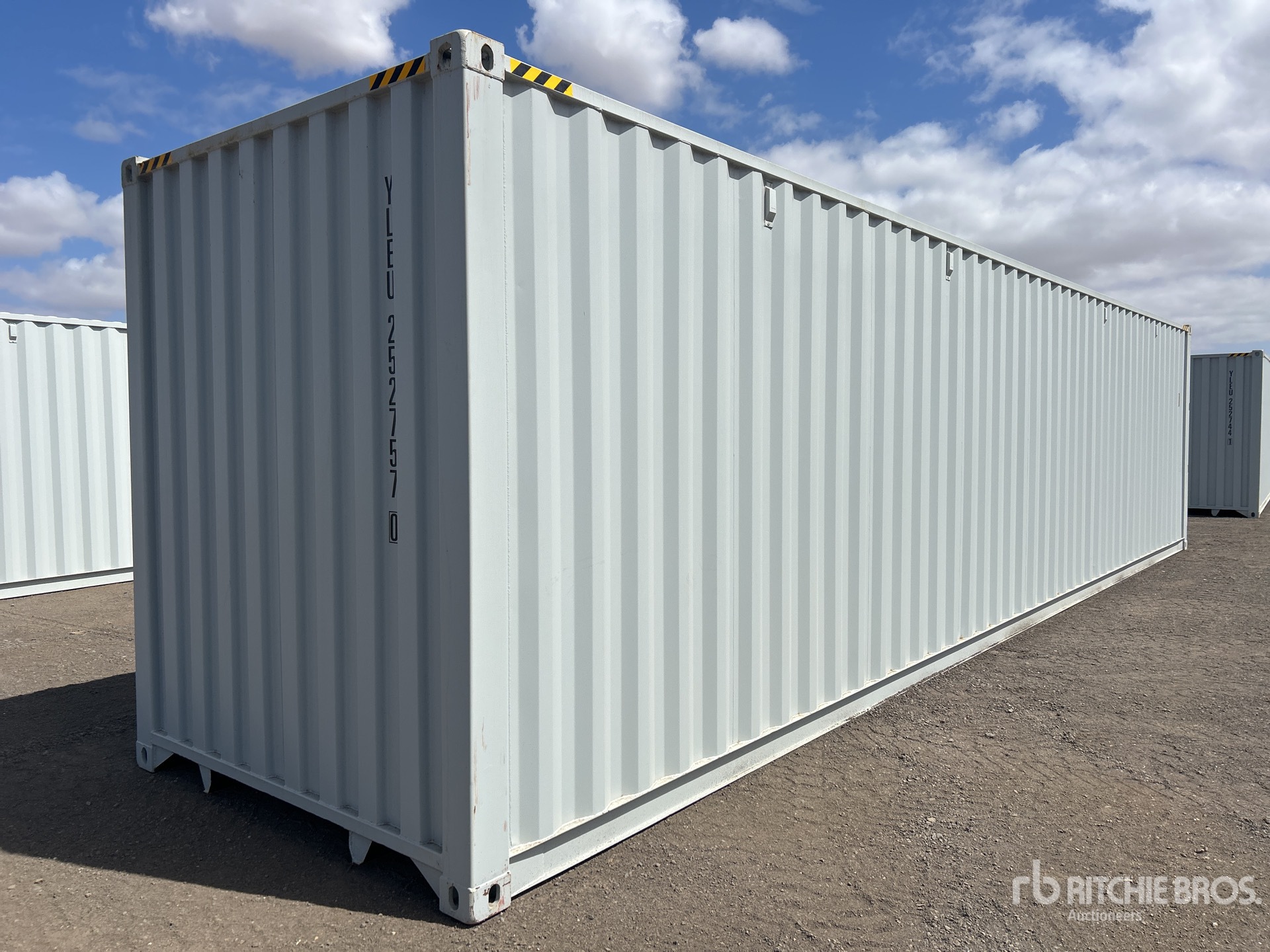 General Appearance with Image, coin arrière droit