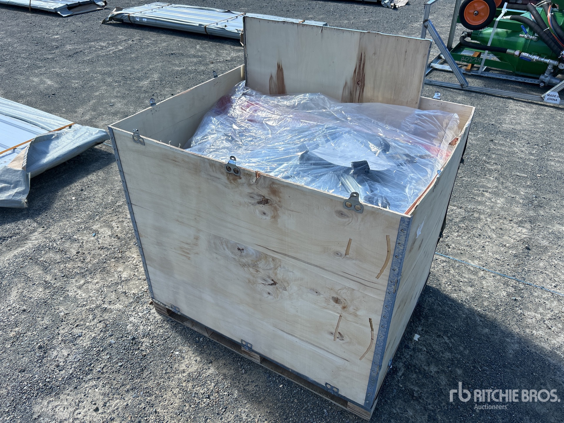 General Appearance with Picture, Left Front Corner