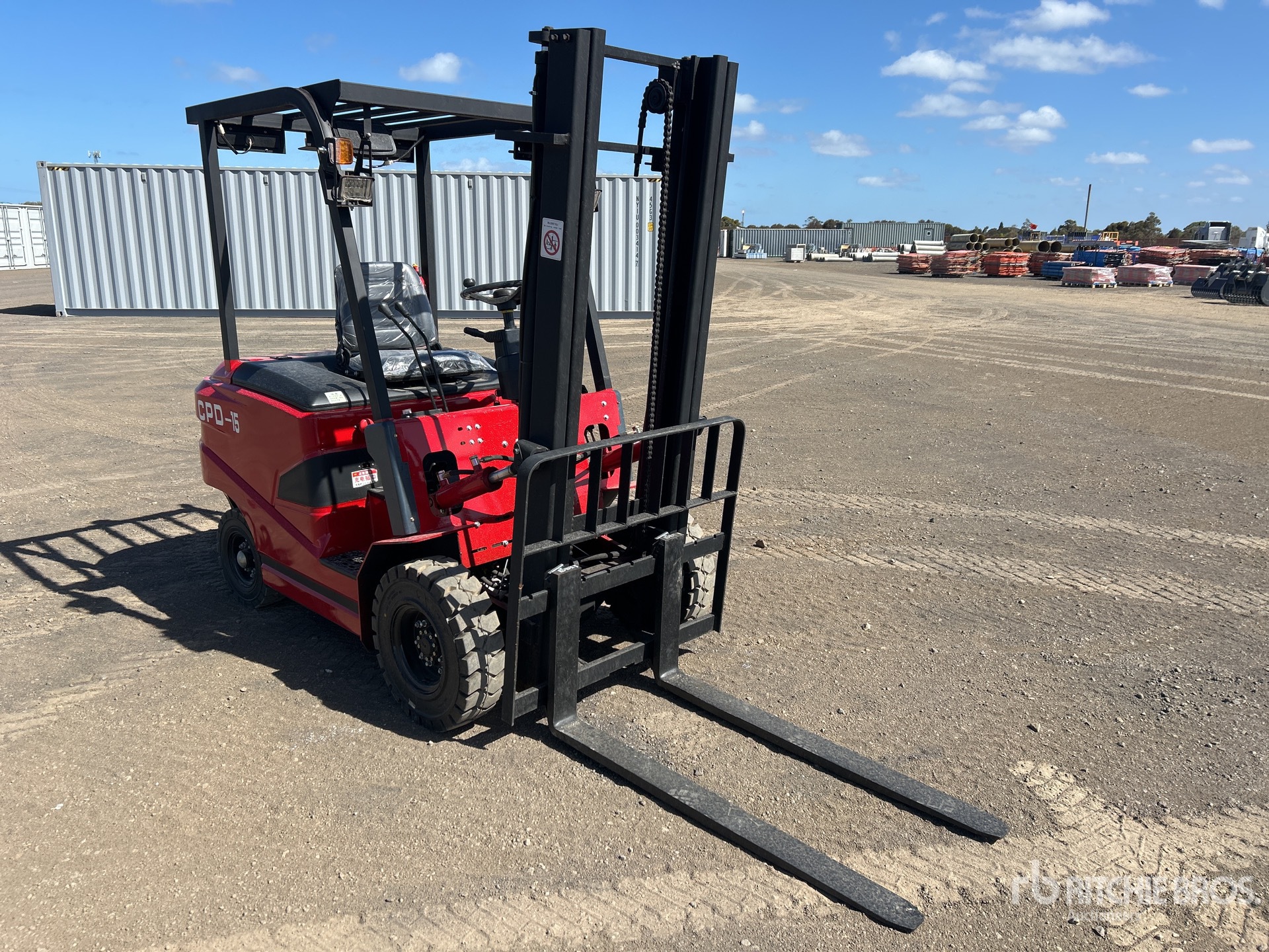 General Appearance with Picture, Right Front Corner