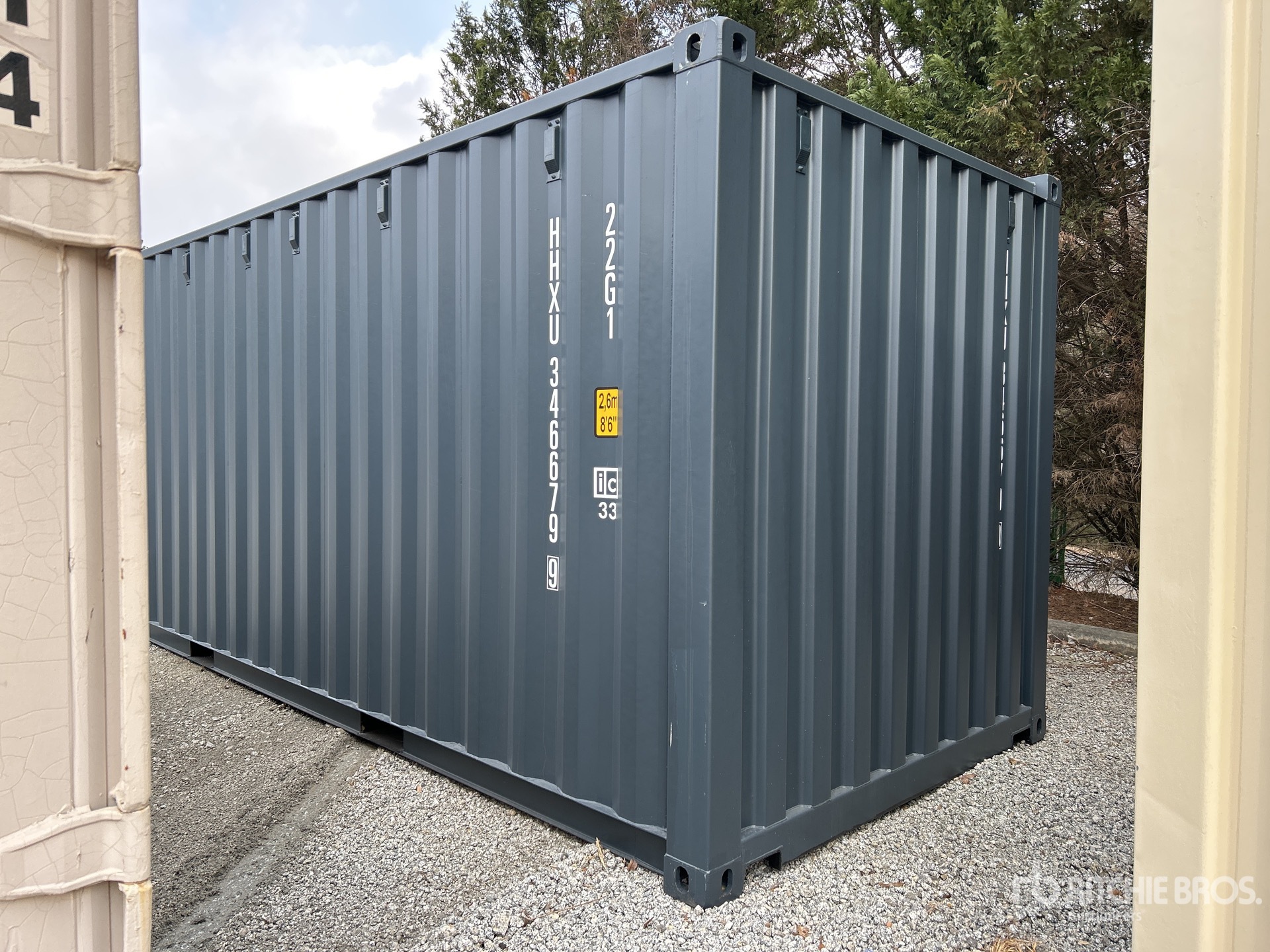 General Appearance with Foto, angolo posteriore sinistro