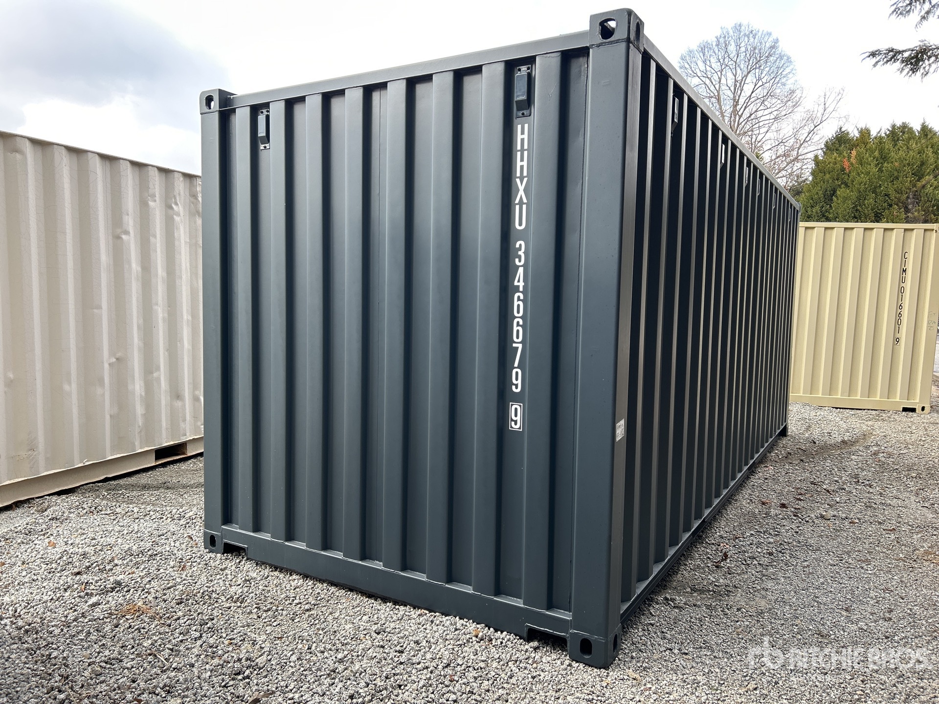 General Appearance with Foto, angolo anteriore sinistro