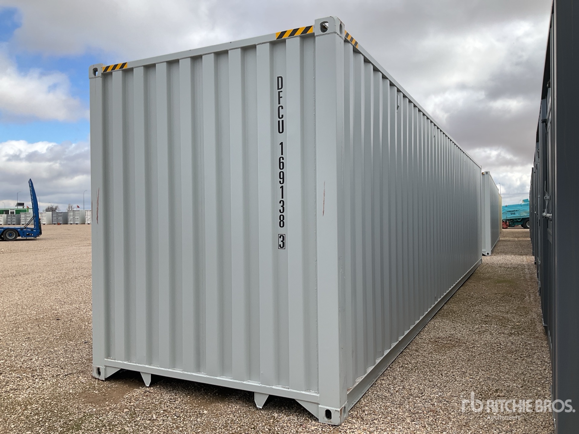 General Appearance with Imagen: esquina trasera derecha