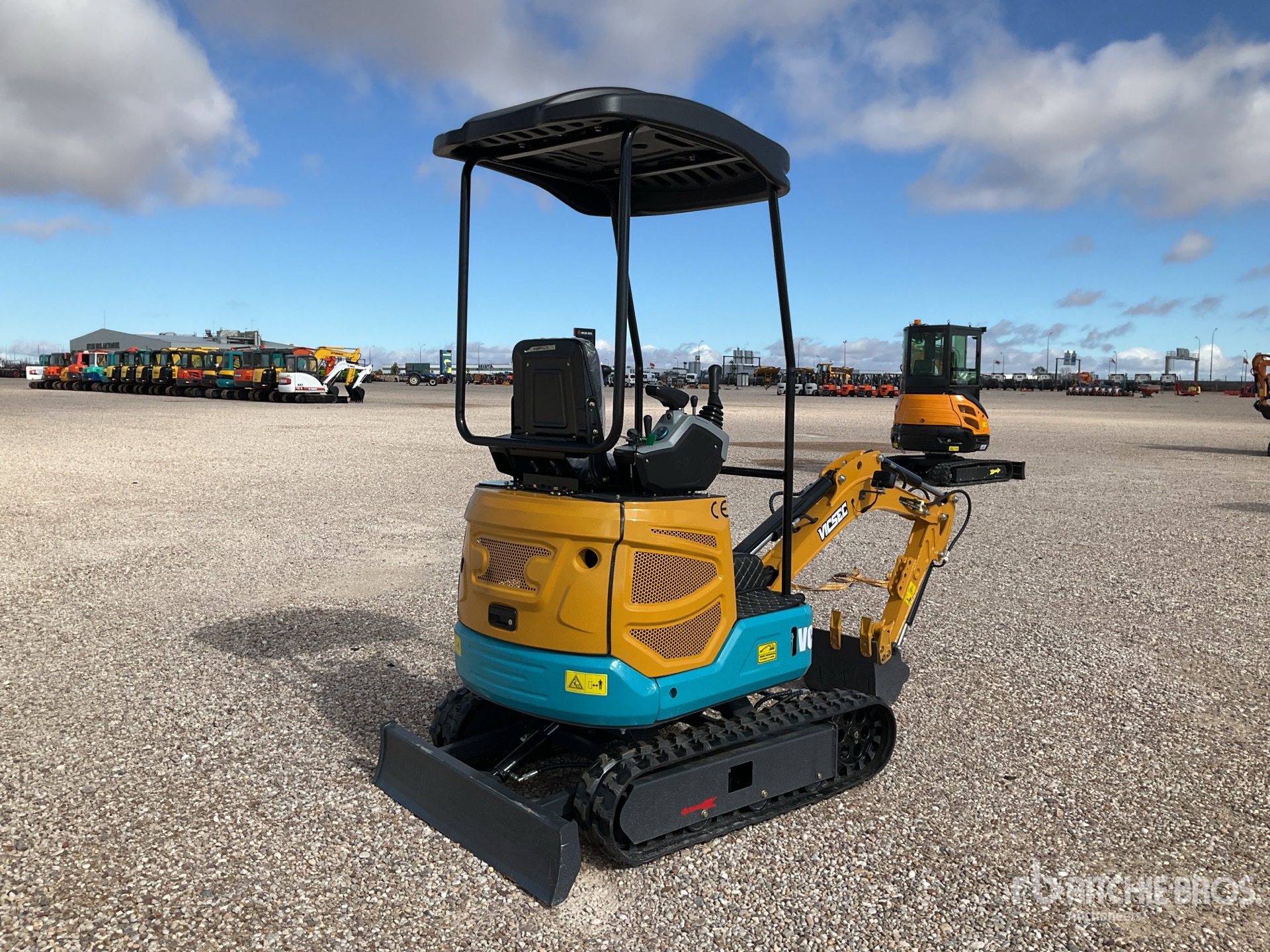 General Appearance with Bild, Ecke hinten rechts