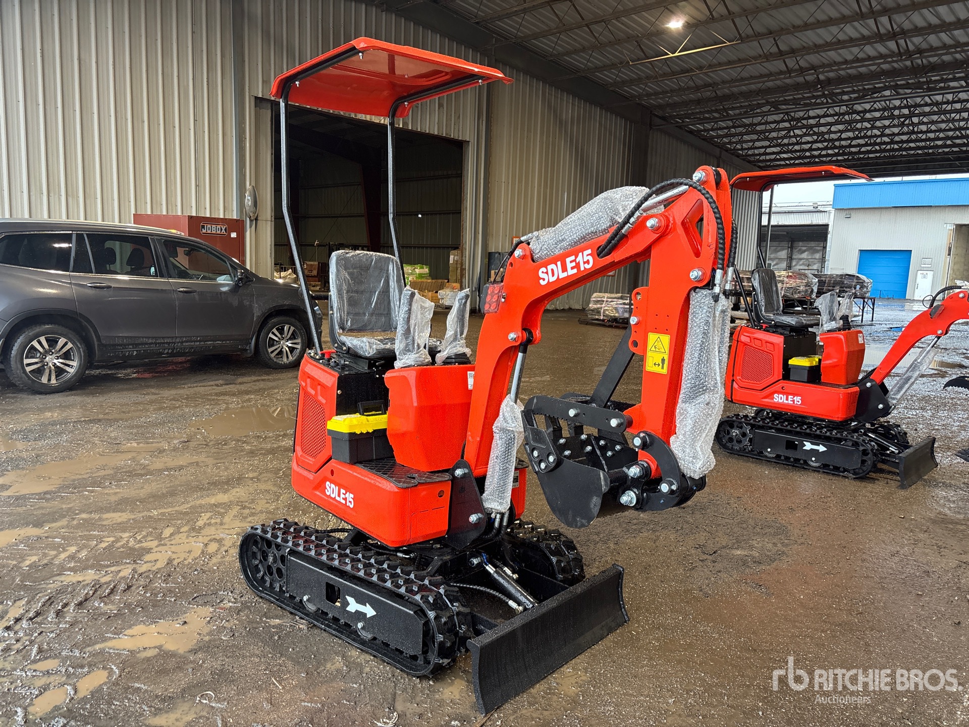 General Appearance with Bild, Ecke vorne rechts