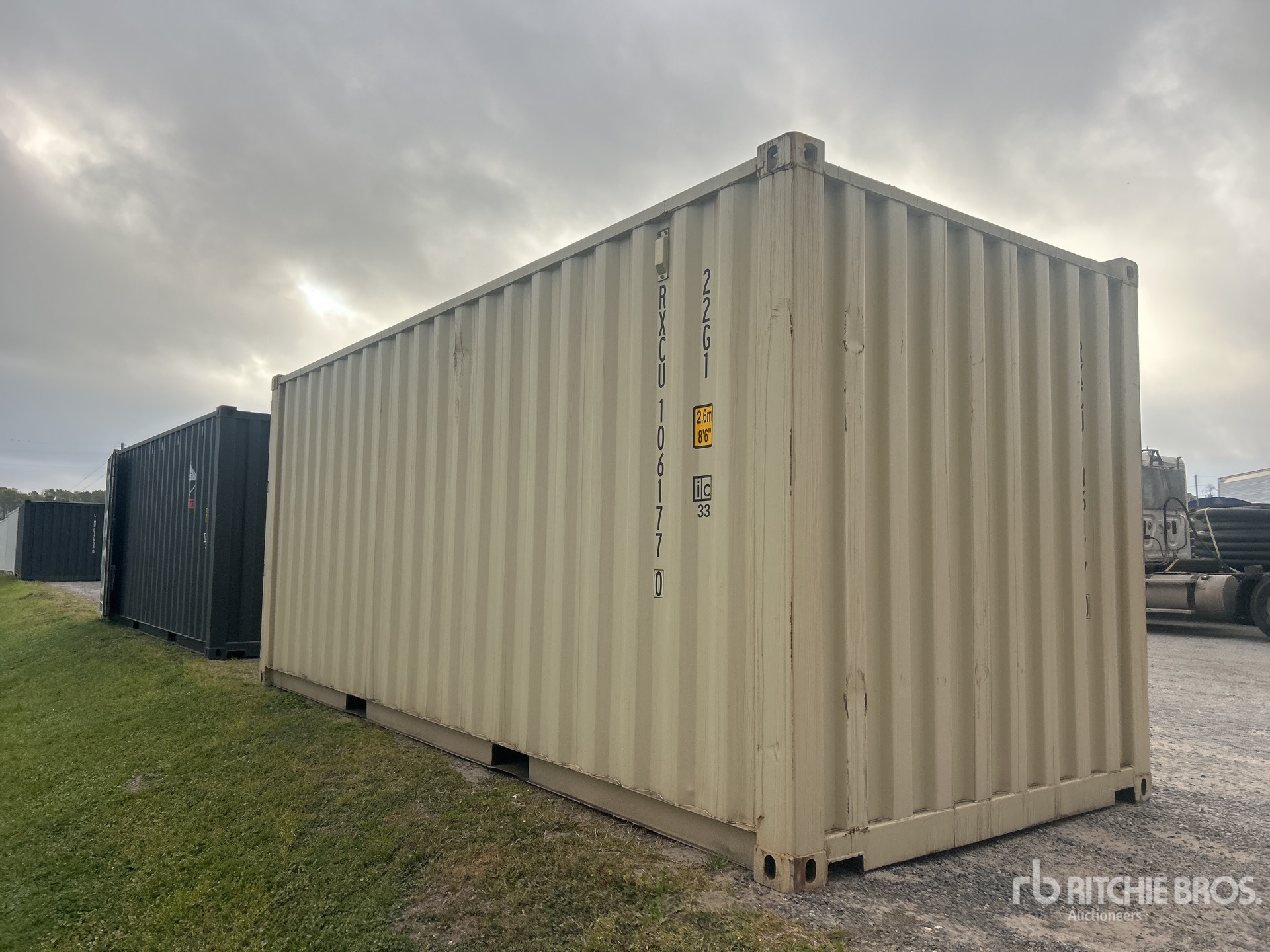 General Appearance with Picture, Right Front Corner