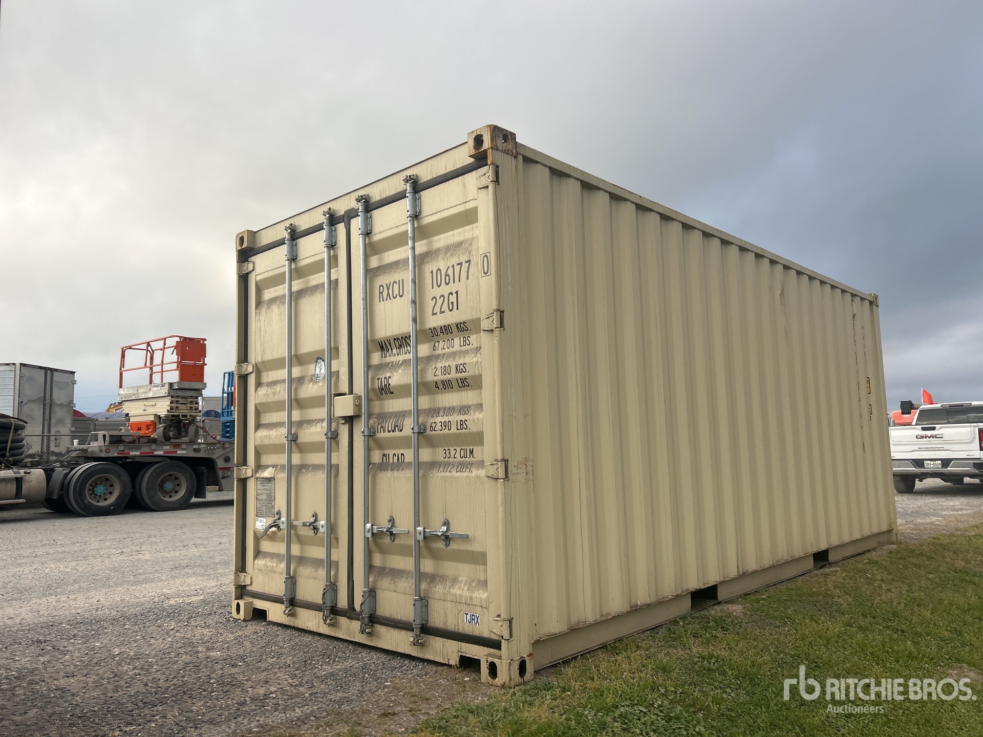 General Appearance with Picture, Right Rear Corner