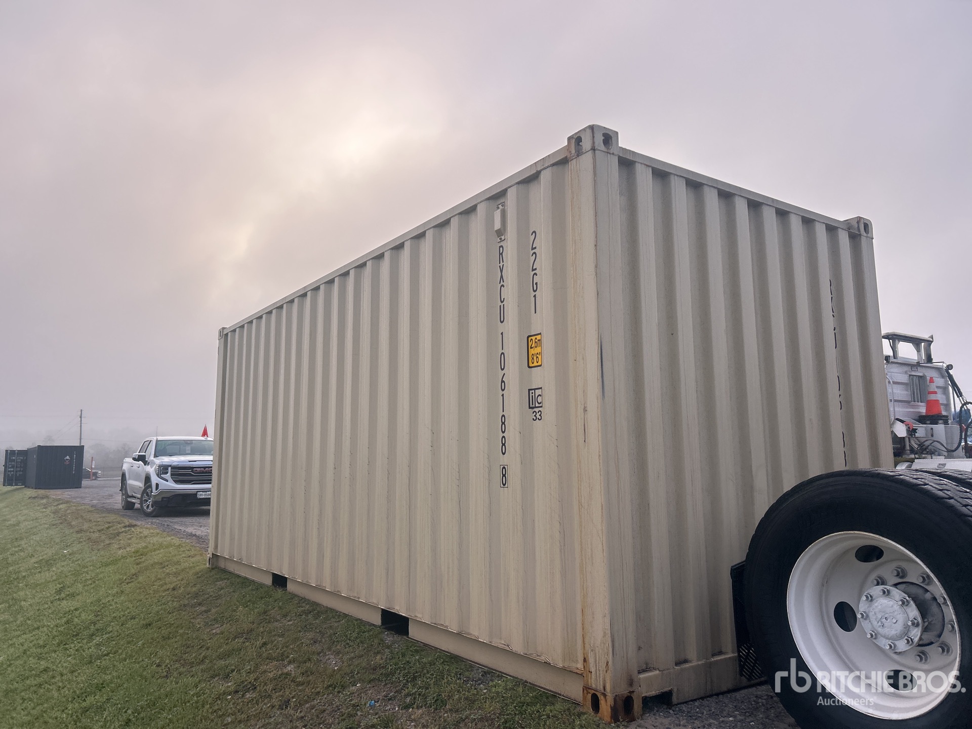 General Appearance with Picture, Right Front Corner