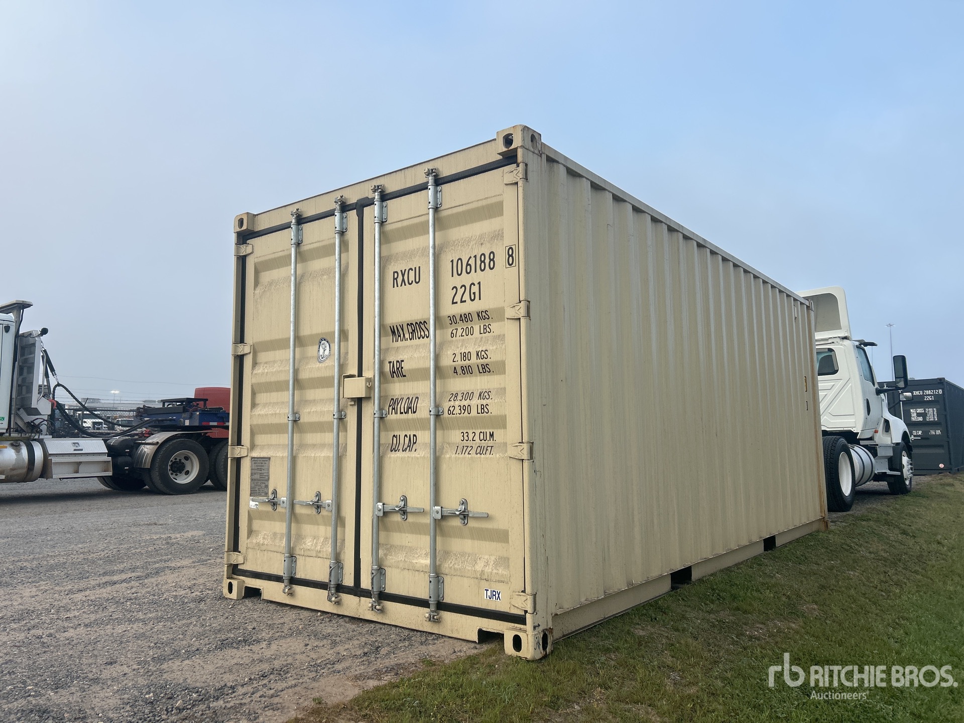 General Appearance with Picture, Right Rear Corner