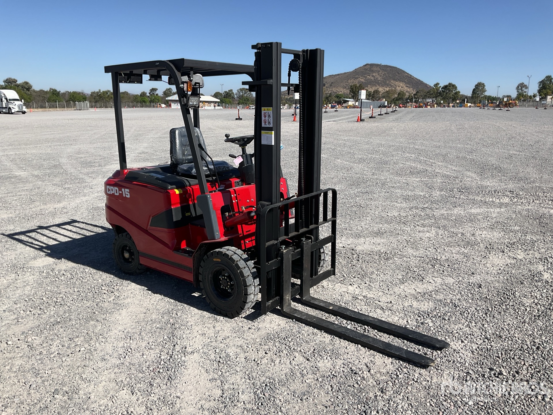 Aspect général with Image, coin avant droit