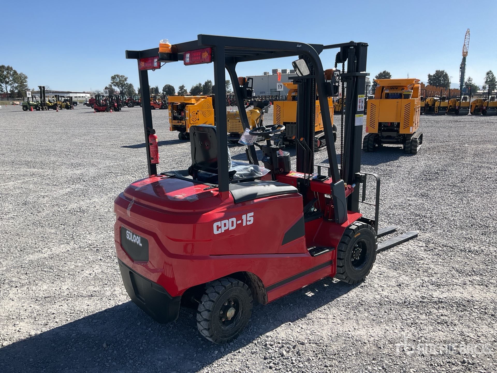 Aspect général with Image, coin arrière droit