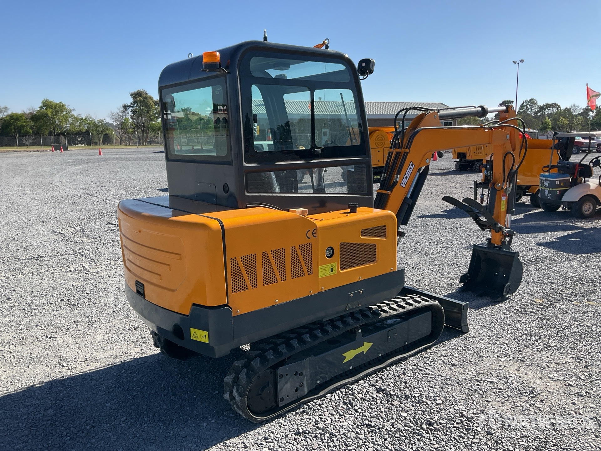 General Appearance with Picture, Right Rear Corner