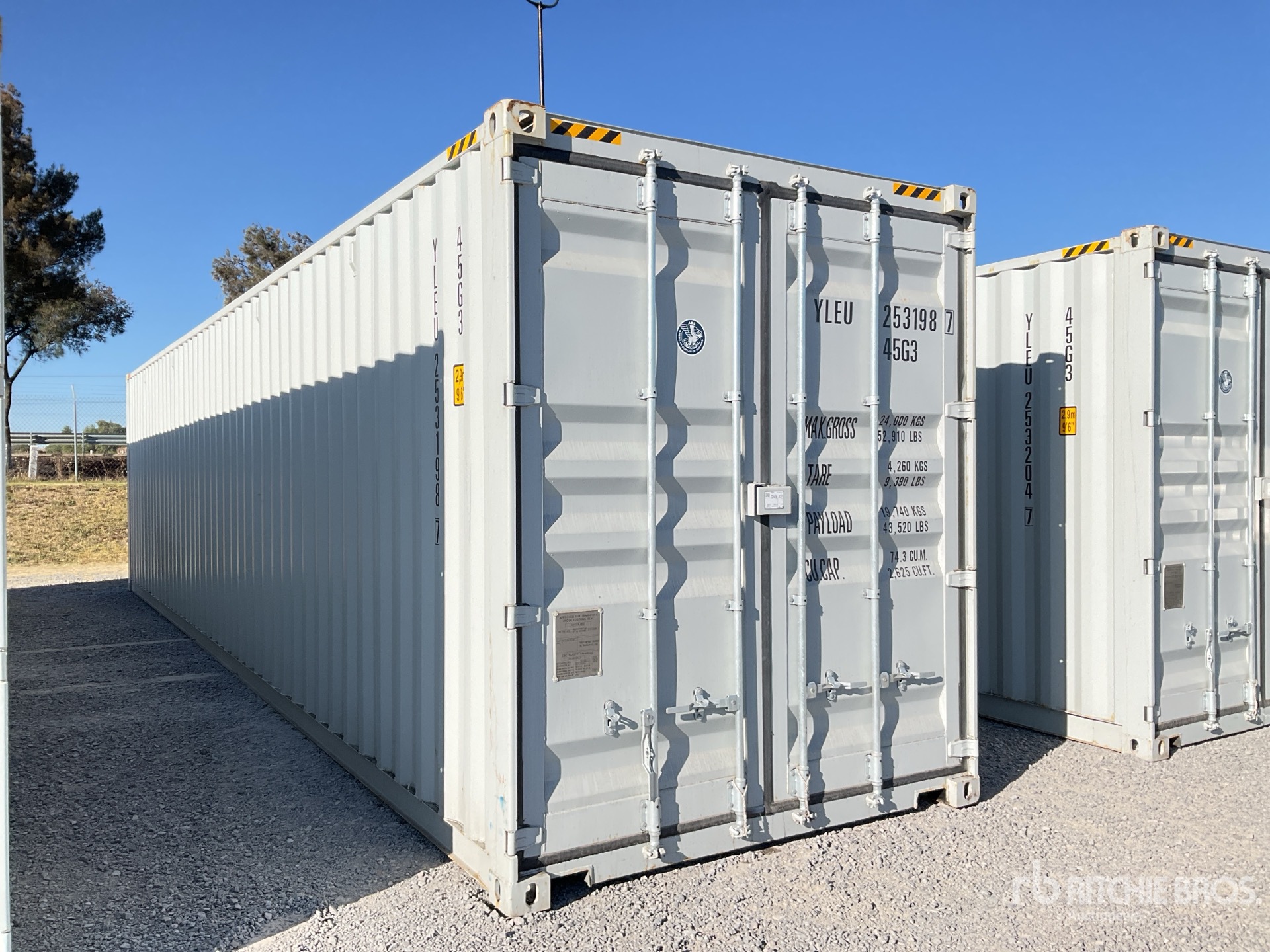 General Appearance with Picture, Right Front Corner