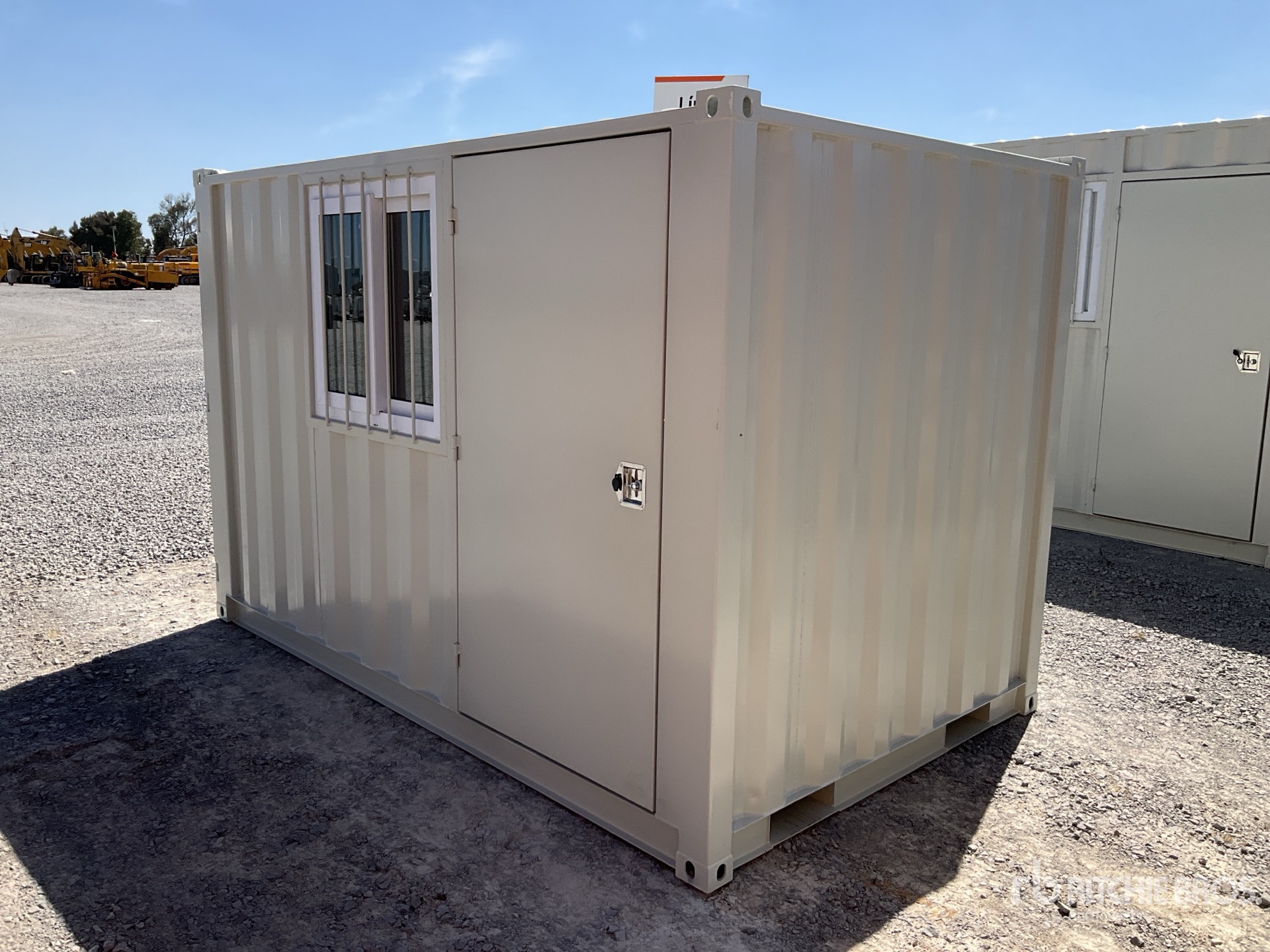 General Appearance with Imagen: esquina trasera izquierda